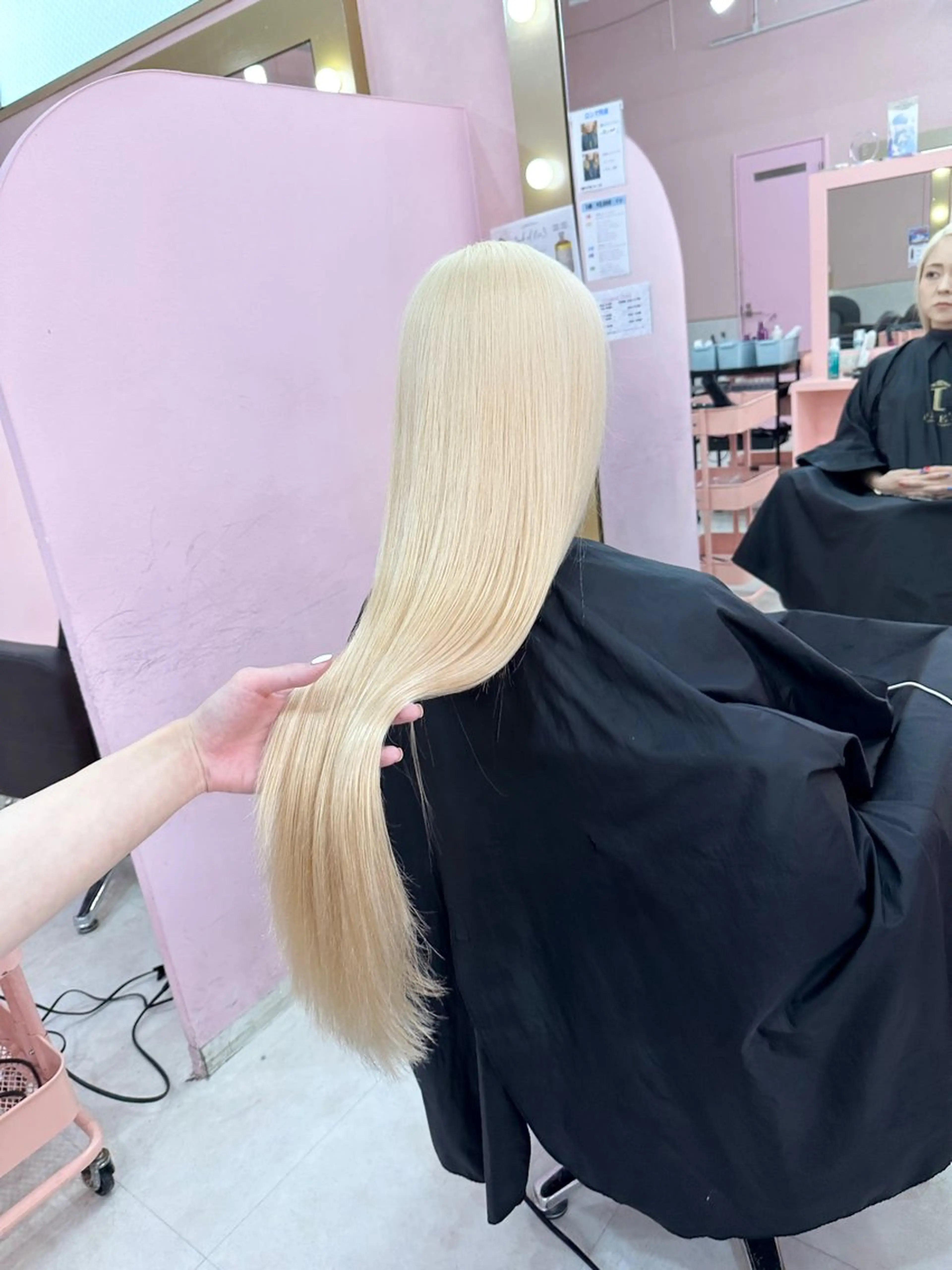 セミロング カラー ヘアカラー トリートメント ❄️💛エクステ ブリーチ❄️yukiのヘアスタイル