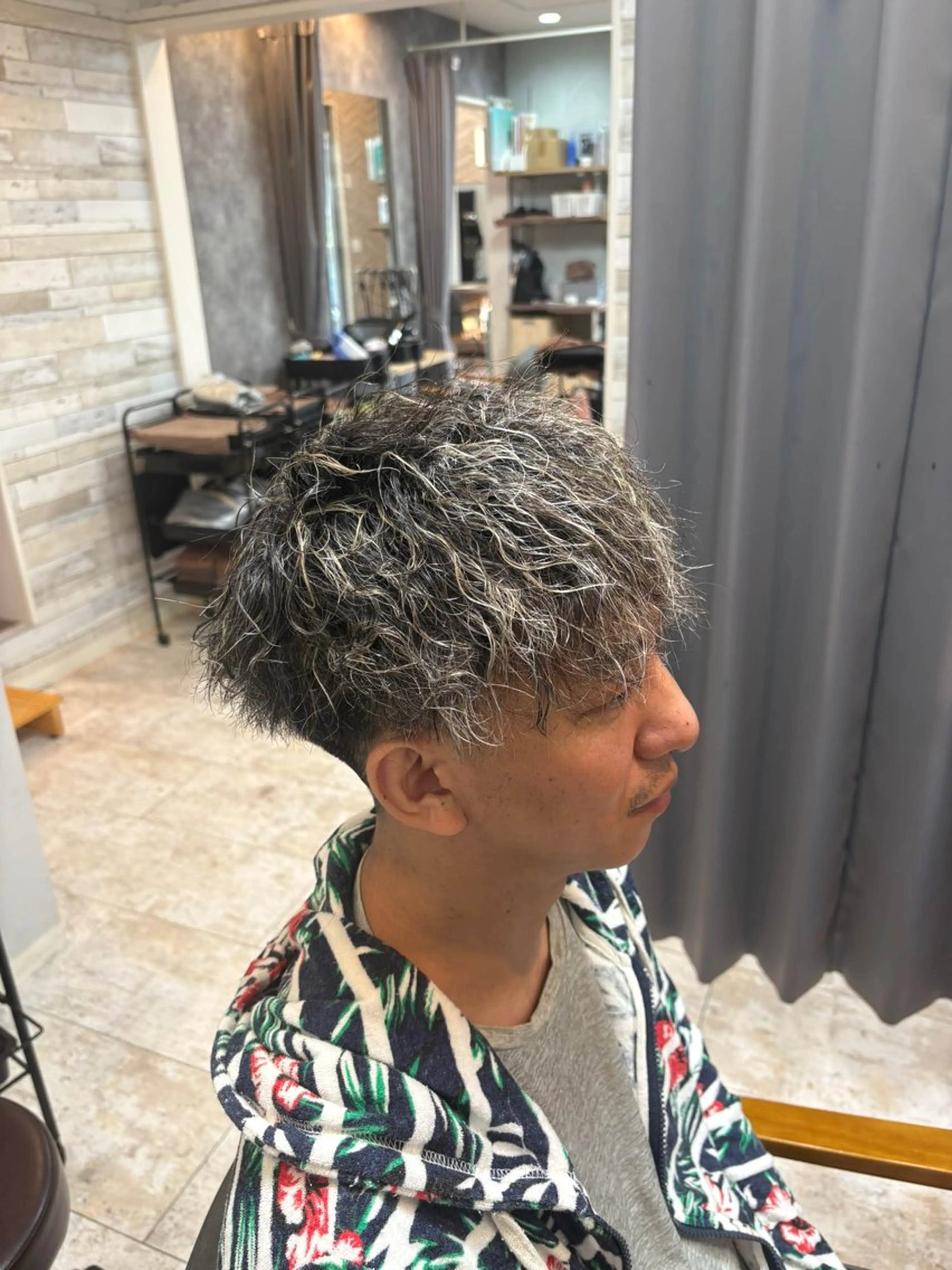 【メンズ限定】カット+ツイストスパイラルパーマの写真