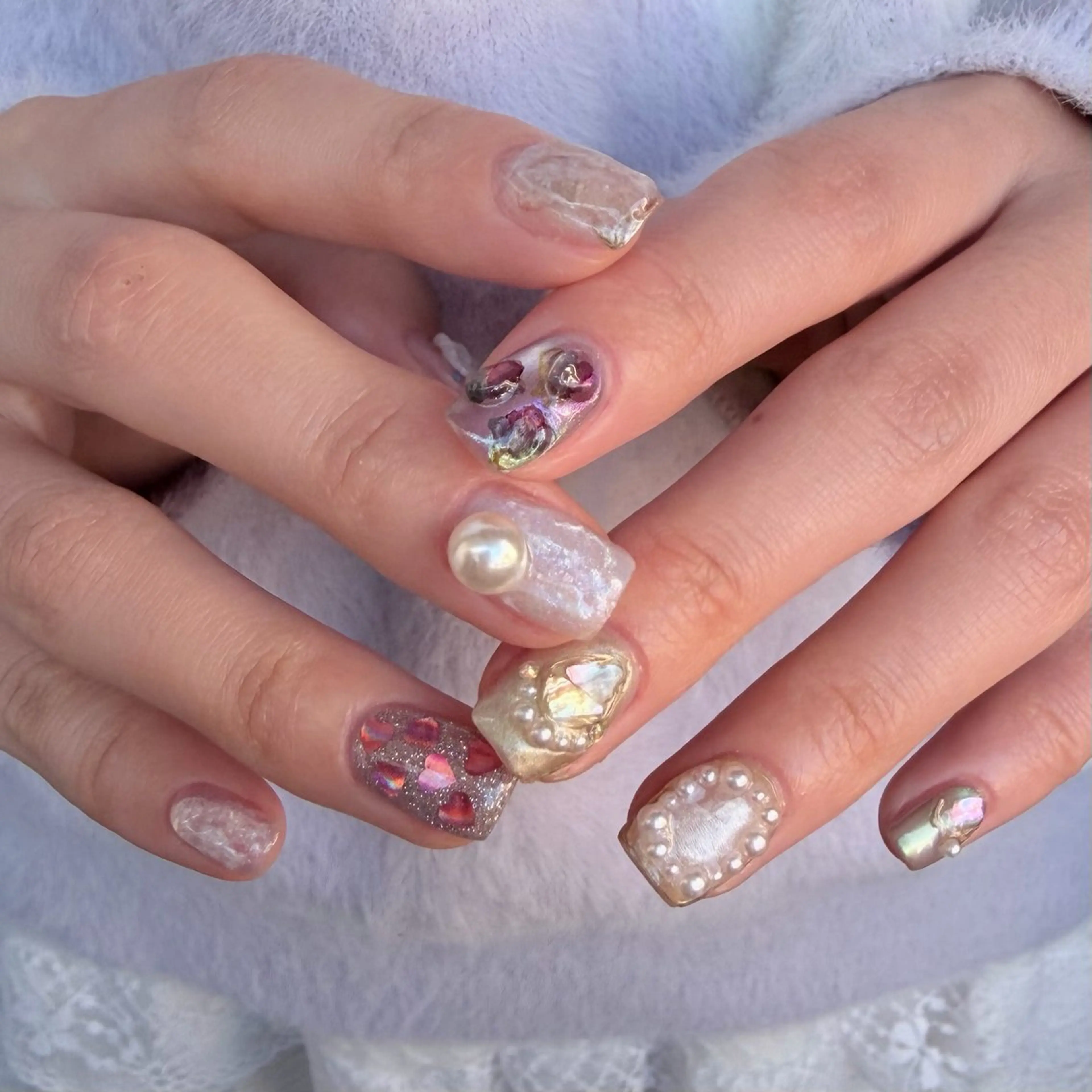 ネイル ハンドネイル 🎀 Hiyubi._.nail 🫧所属・🎀フェイ フェイ🫧💗のネイルデザイン