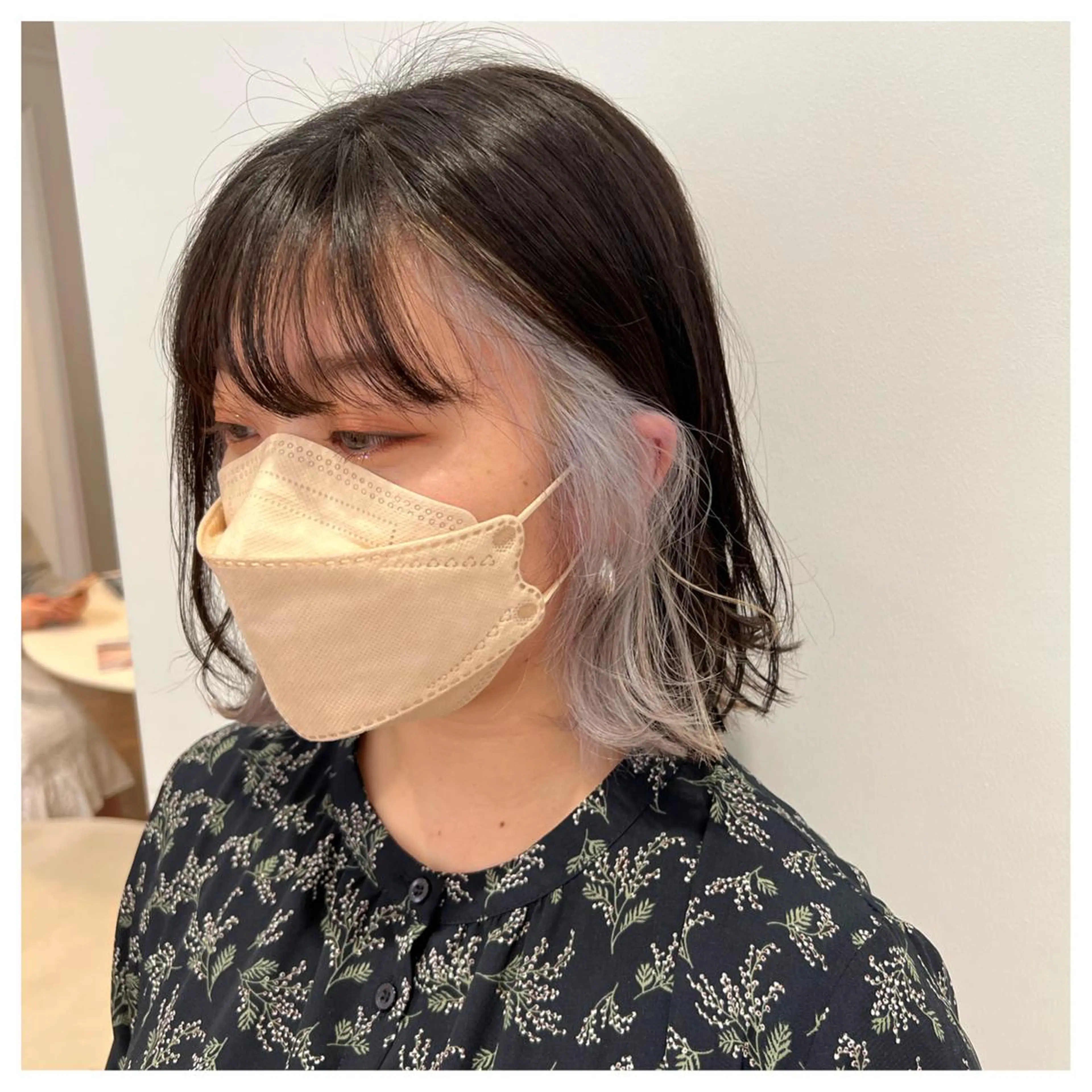 ミディアム ヘアカラー 似合わせ/ブリーチ カラー.岡田友仁のヘアスタイル