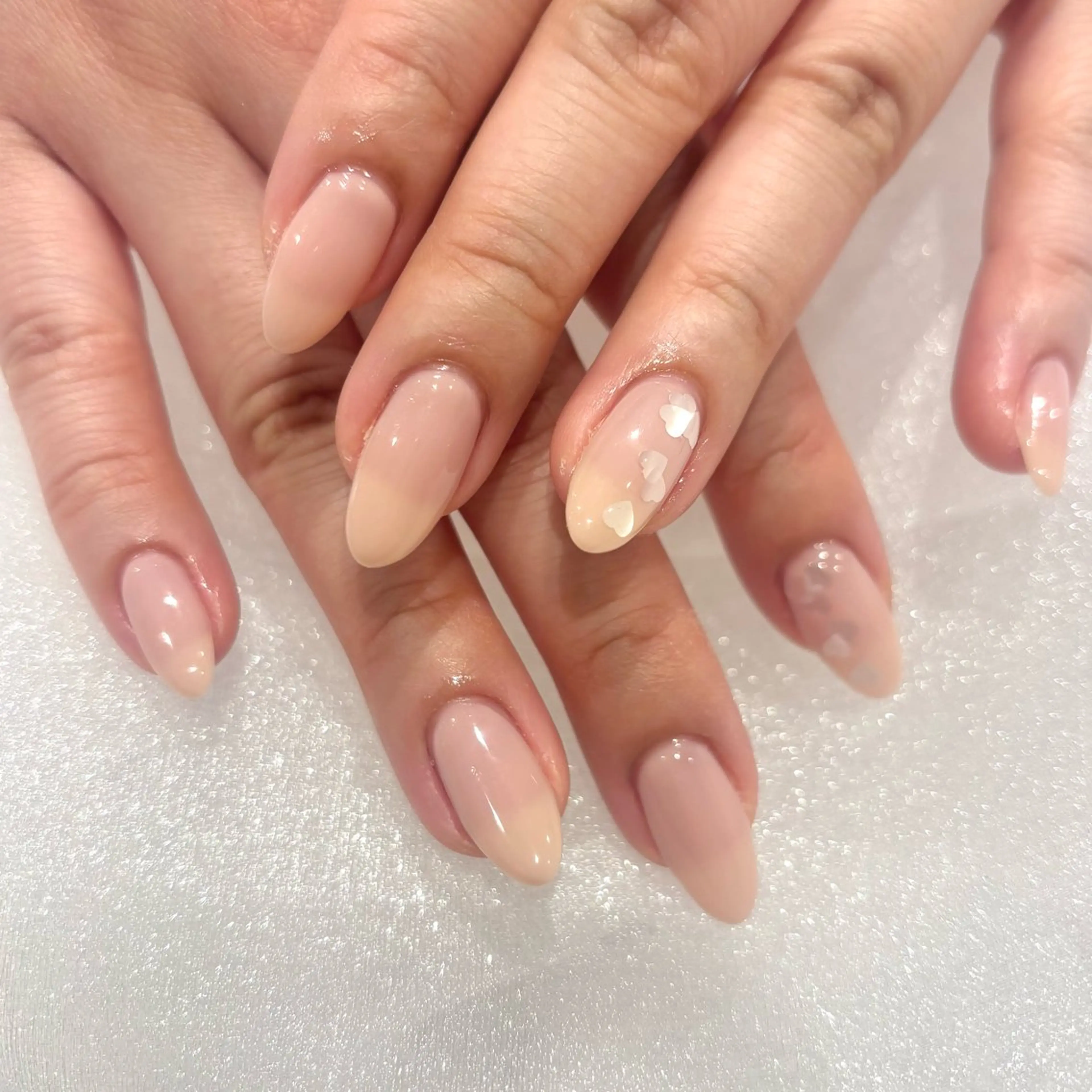 ネイル ハート ハンドネイル nailist🍒 ヤマザキのネイルデザイン