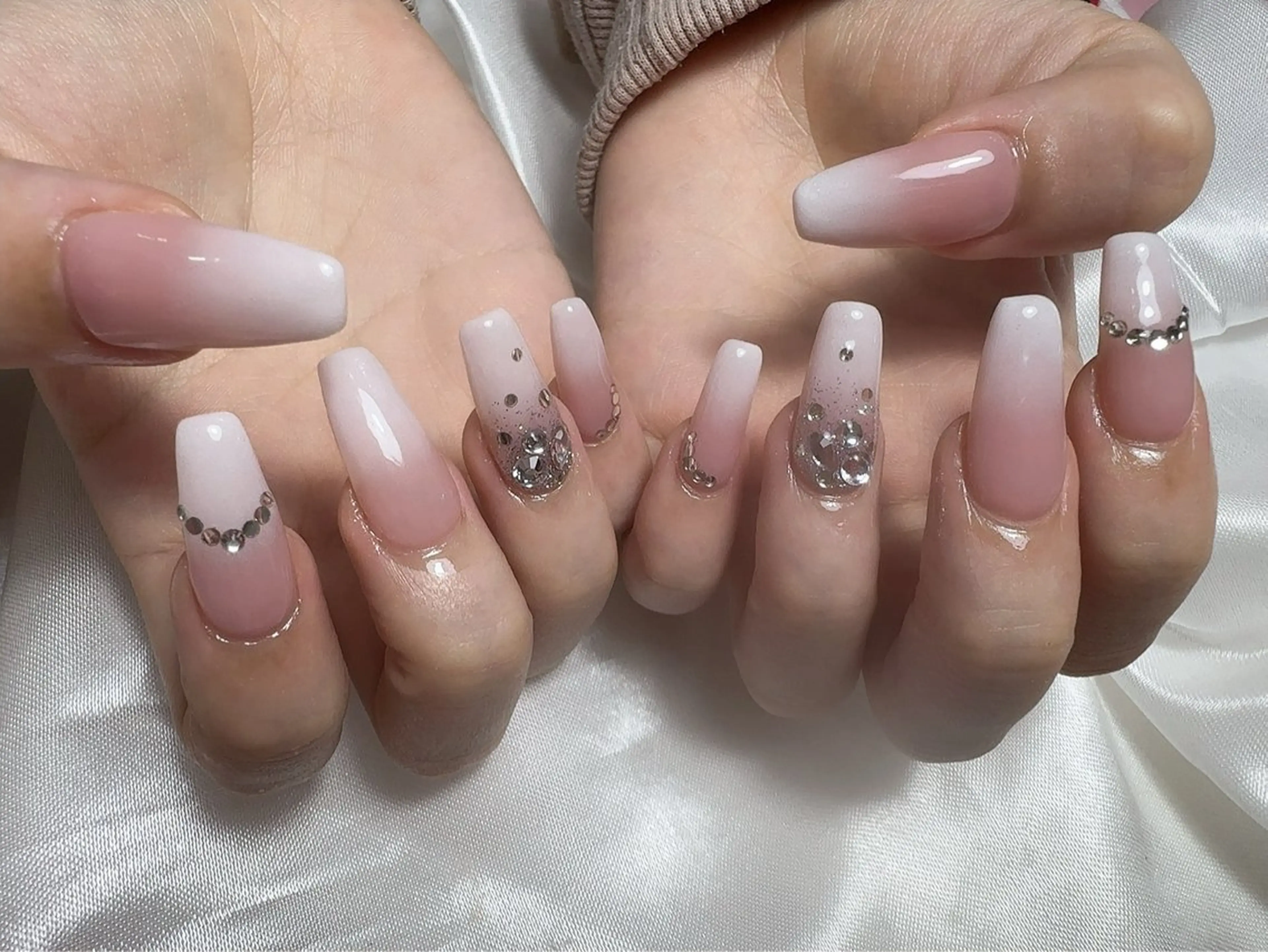 ネイル ビューティーフル Aのネイルデザイン