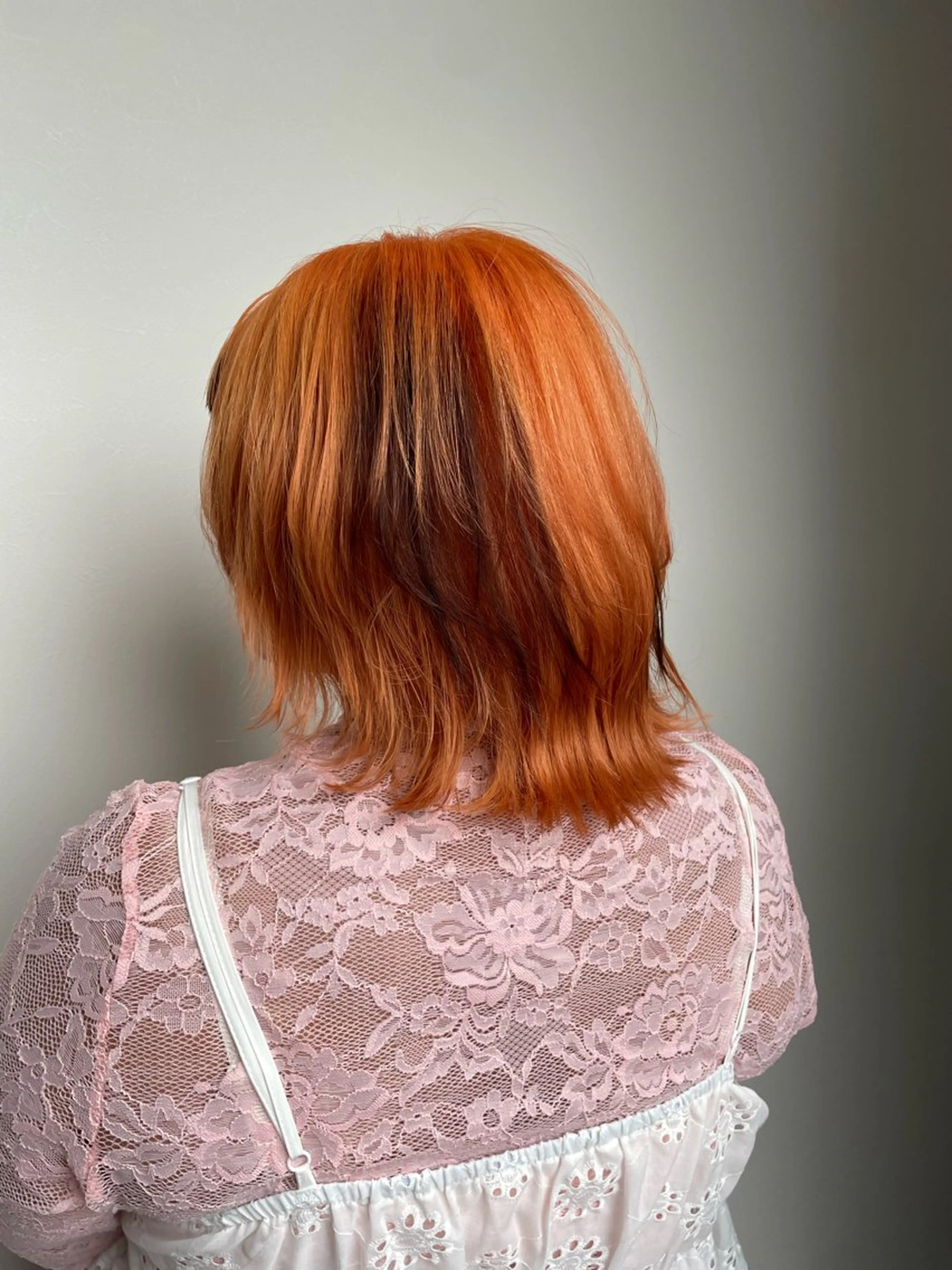 ミディアム カラー ブラウンカラー ダークブラウン オレンジ ボブ ウルフカット ヘアカラー トリートメント STAR RIVER所属・YUI/ ブリーチカラー🌷のヘアスタイル