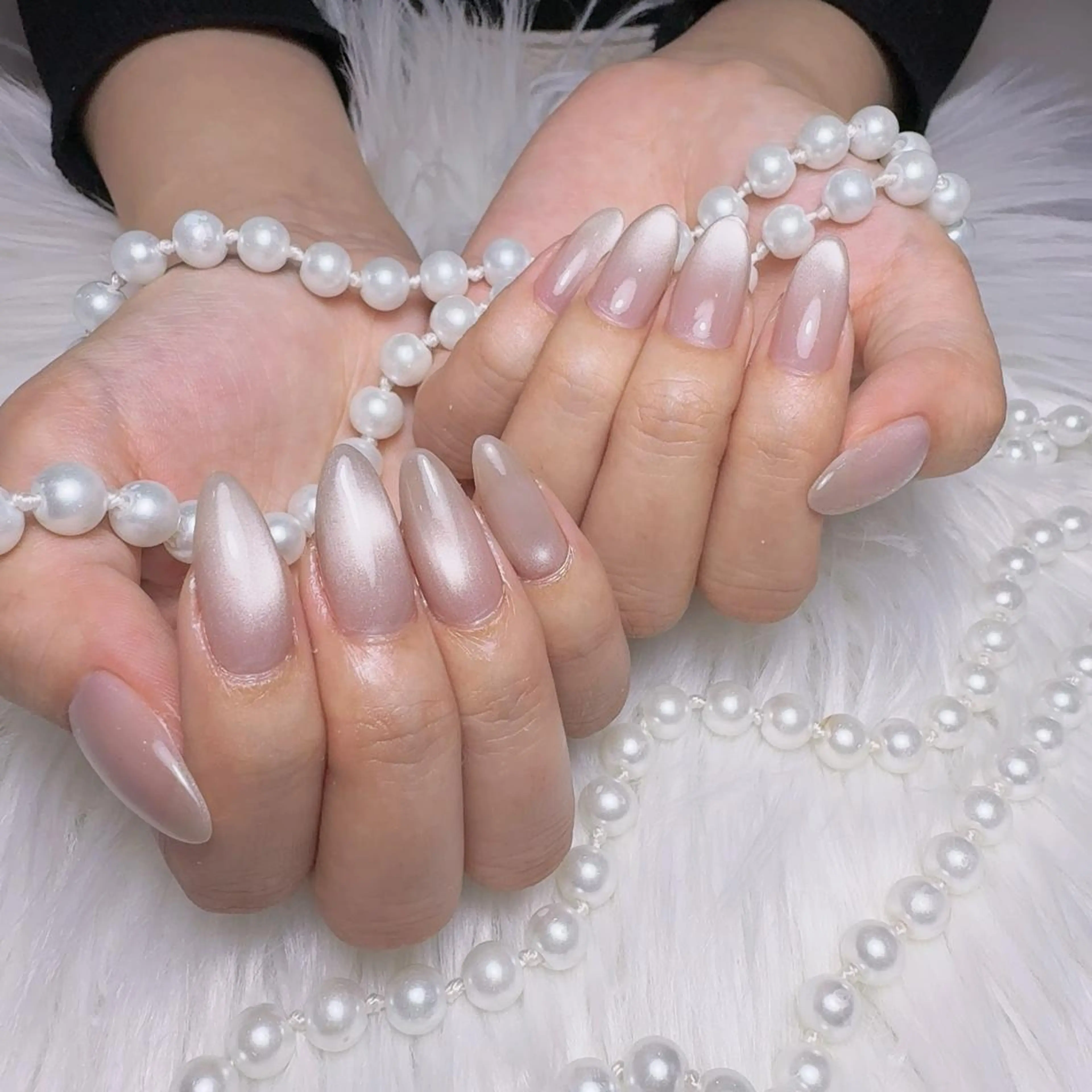 ネイル アートネイル フラッシュネイル フレンチネイル ジェルネイル ガラスフレンチ M2 BEAUTY ネイル　サロンのネイルデザイン