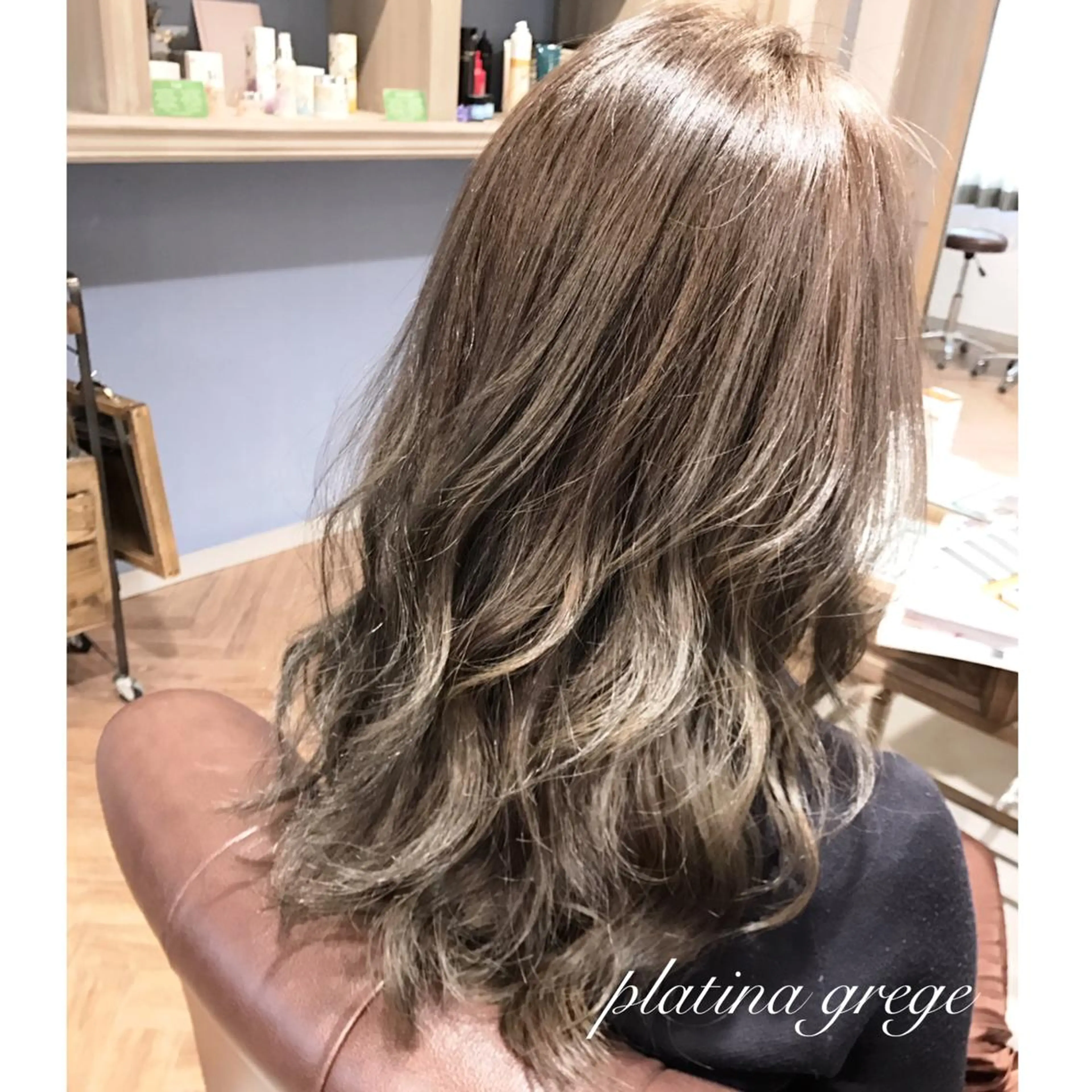 セミロング カラー パーマ 韓国♡ワンホン系 ♡YURIのヘアスタイル