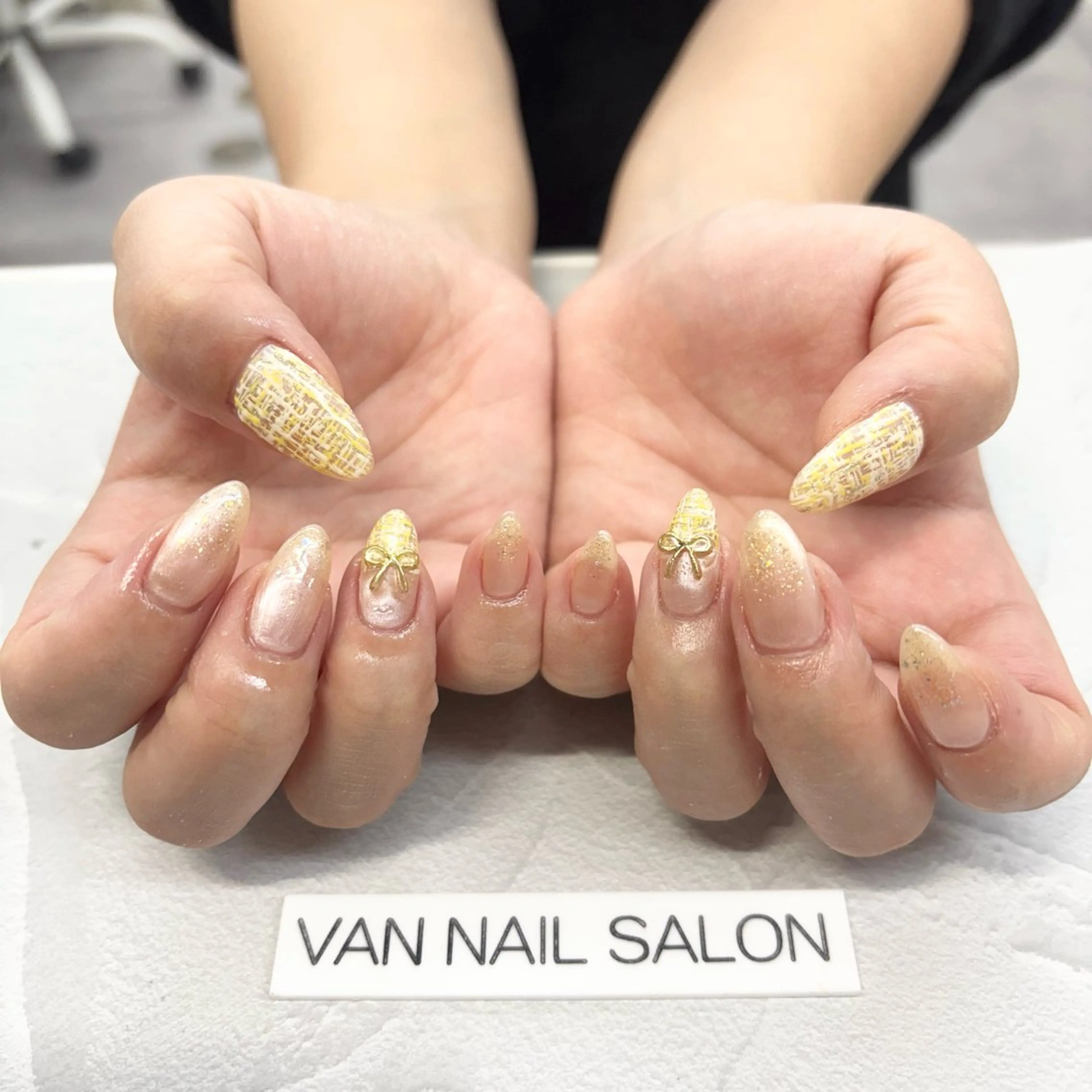 ネイル VANNAILSALON 海老名店所属・VANNAIL 海老名店のネイルデザイン