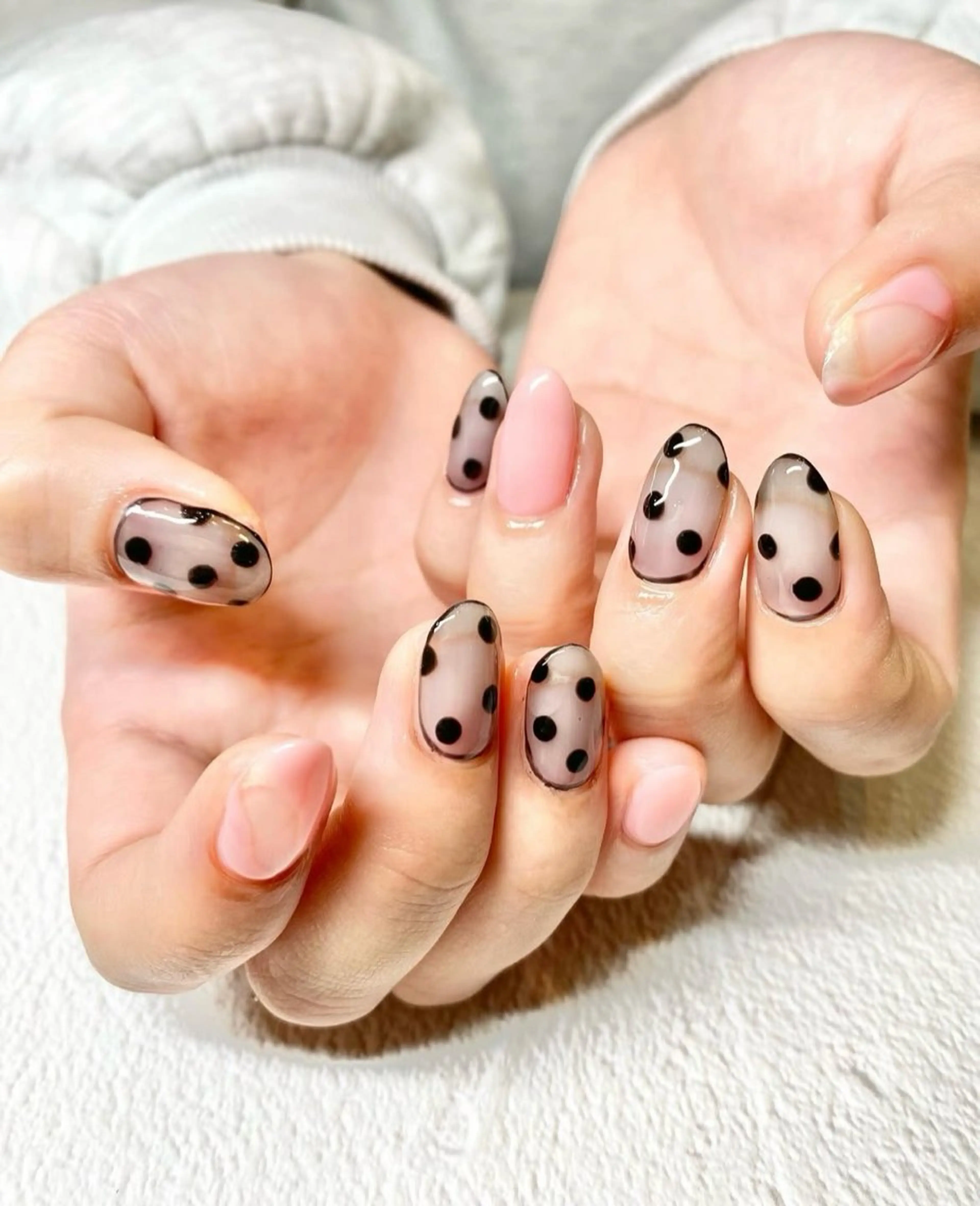 ネイル 濱嶋 結菜のネイルデザイン