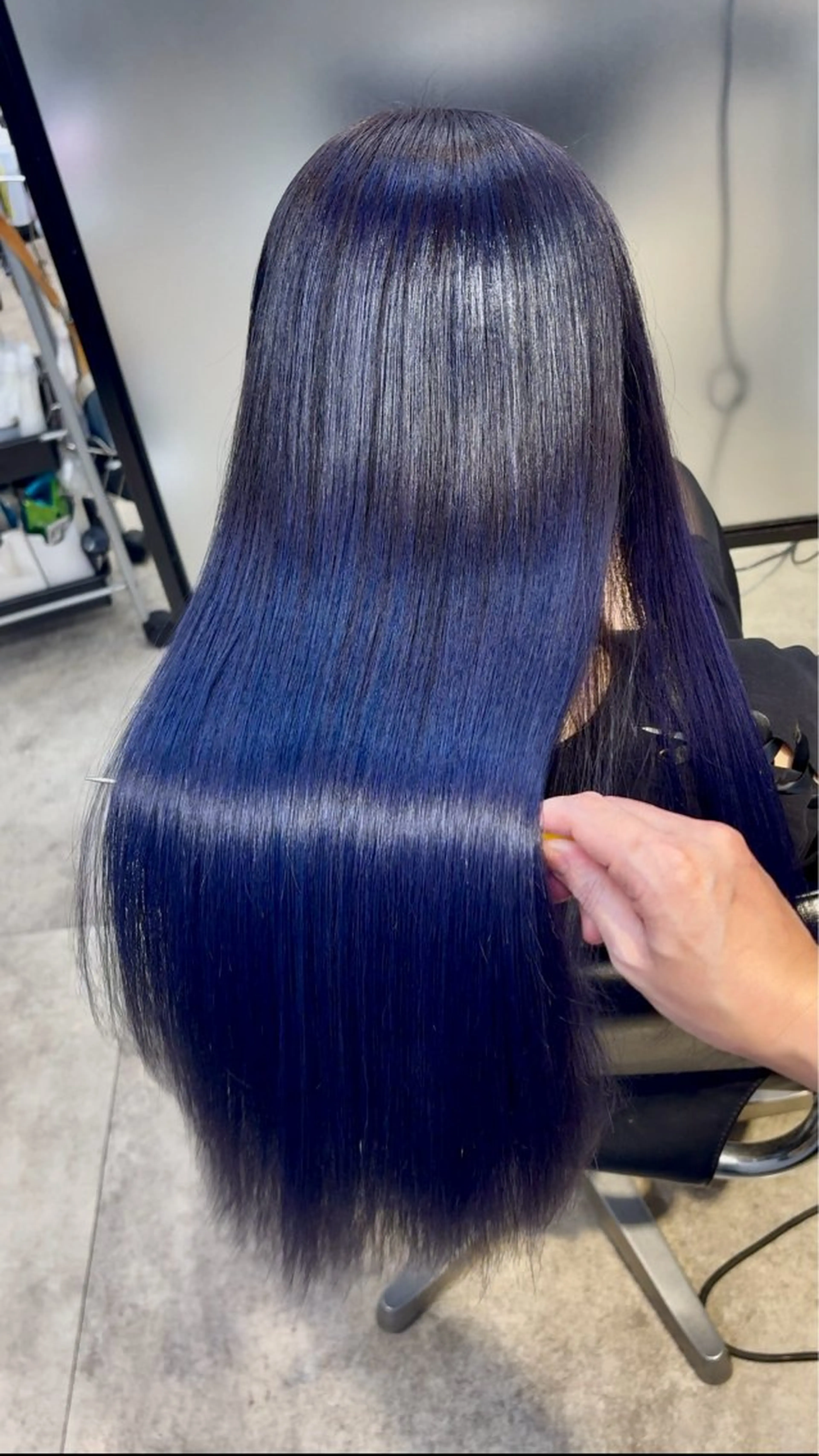 ロング カラー ヘアカラー 及川シゲル 髪質改善講師のヘアスタイル