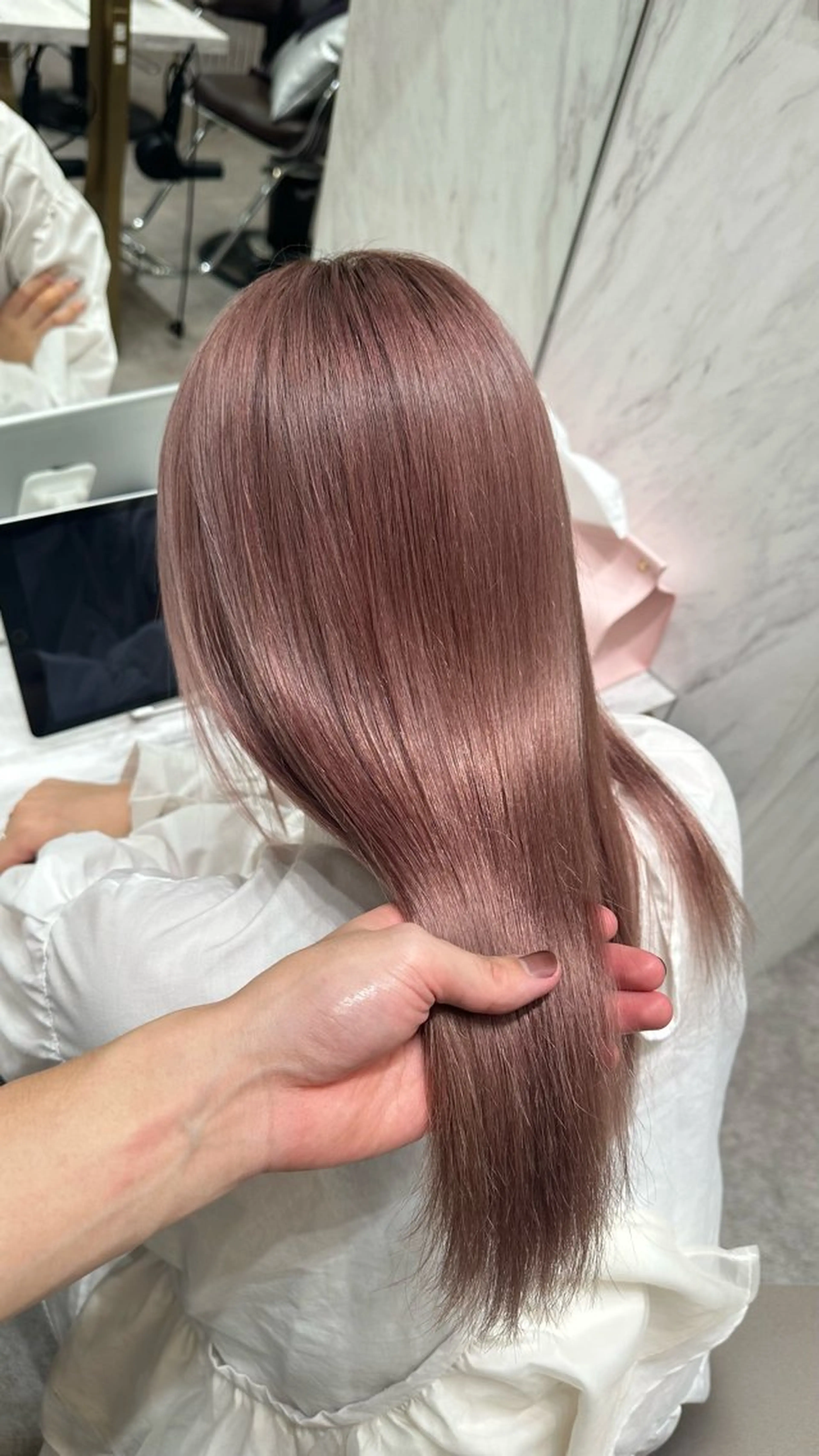 ロング カラー ダブルカラー 韓国レイヤーKYONのヘアスタイル