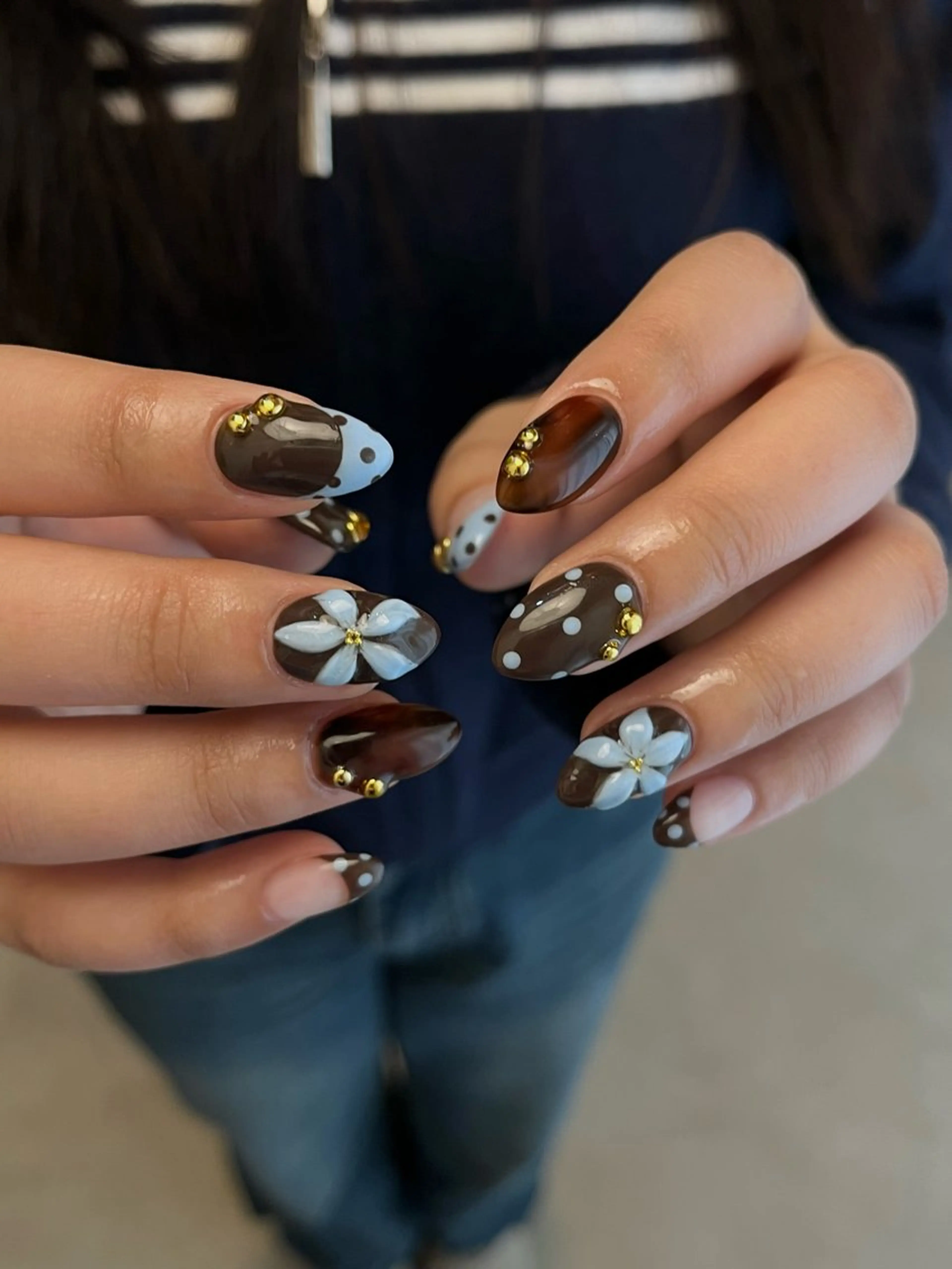 ネイル ハンドネイル aiu  ｱｲﾕｰ ちひろのネイルデザイン