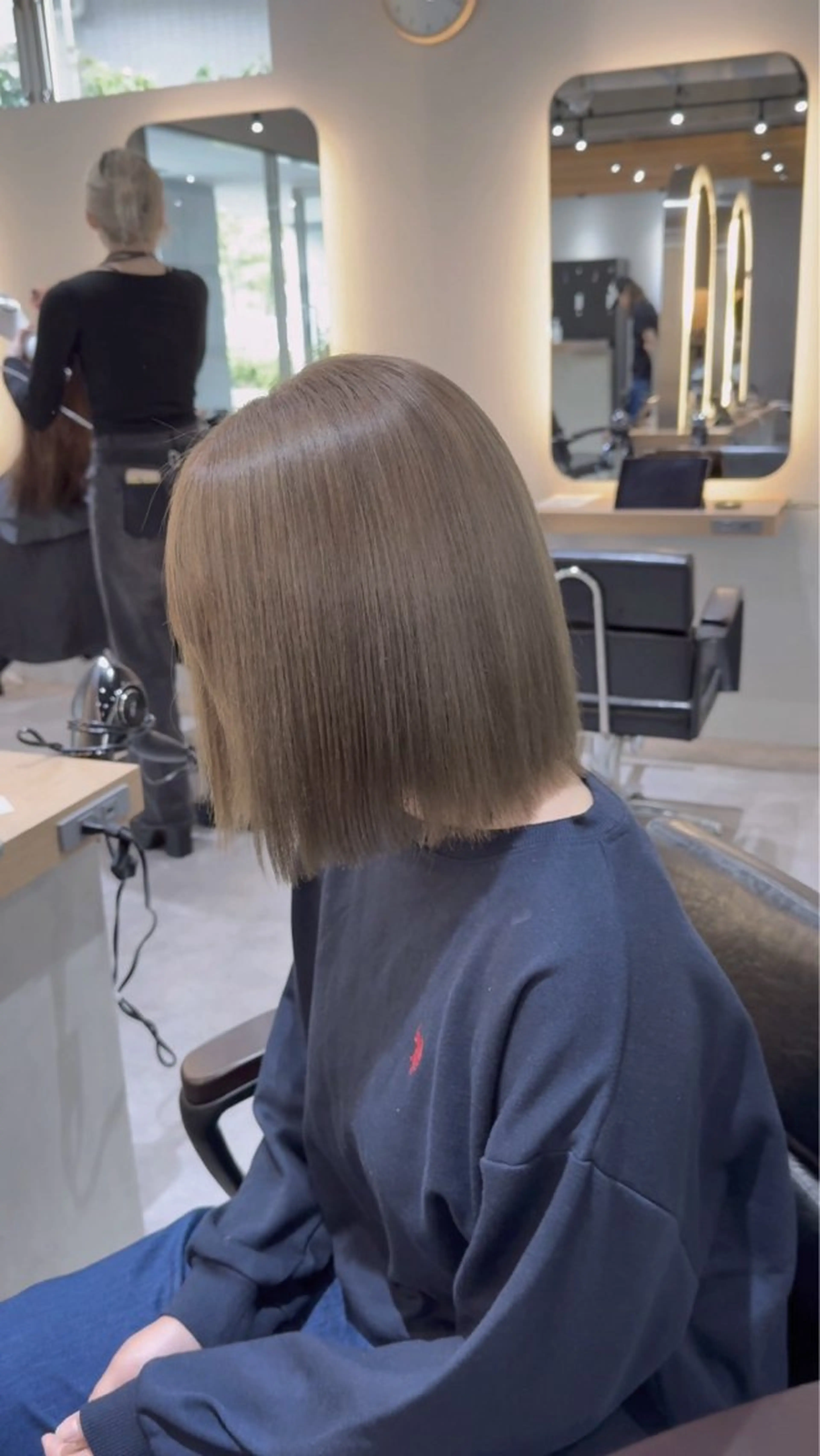 ミディアム カラー ヘアカラー トリートメント レイヤーカット/ ブリーチカラー/雅人のヘアスタイル