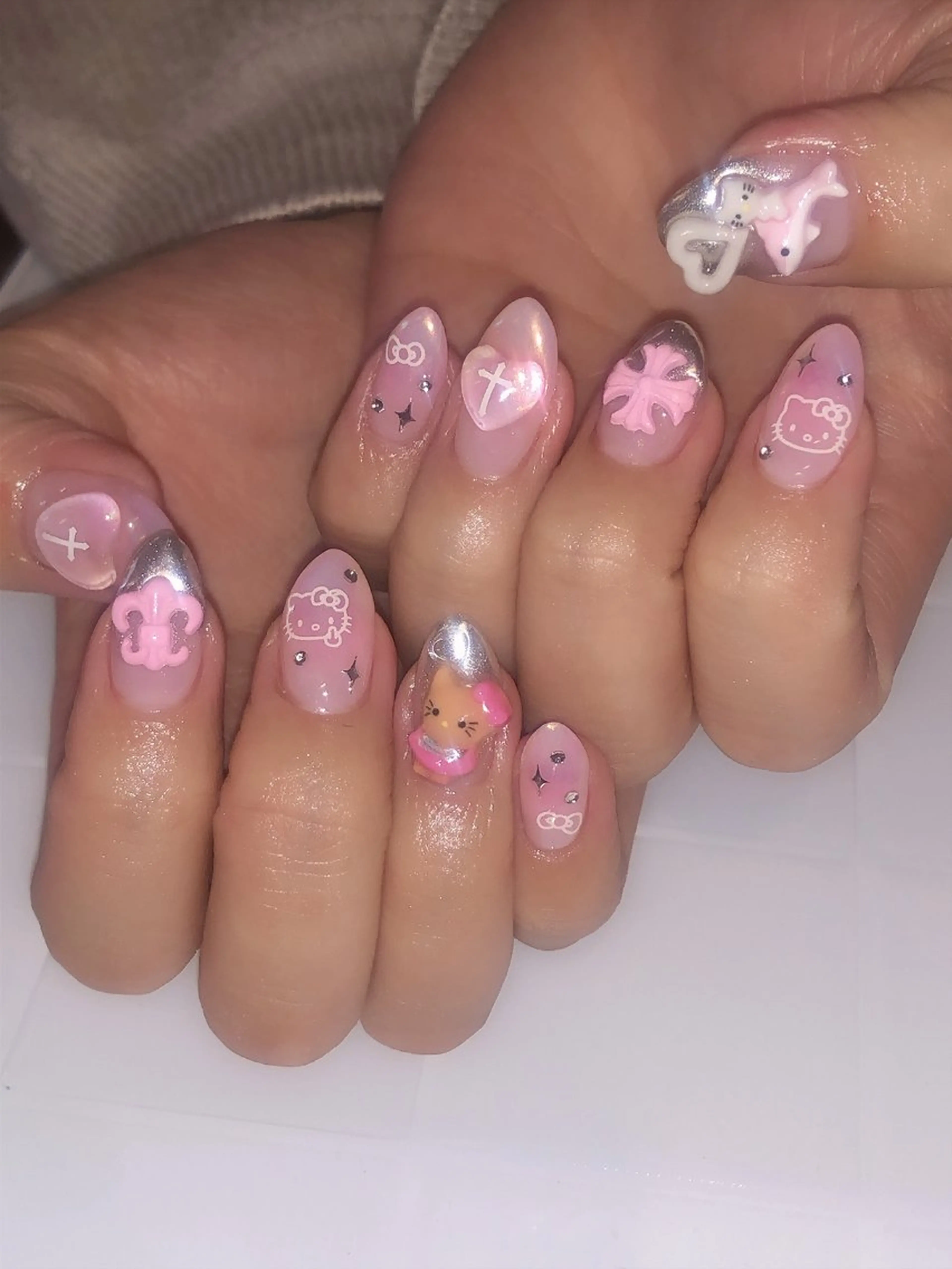 ネイル 持ち込み ハンドネイル フットネイル mi chiのネイルデザイン