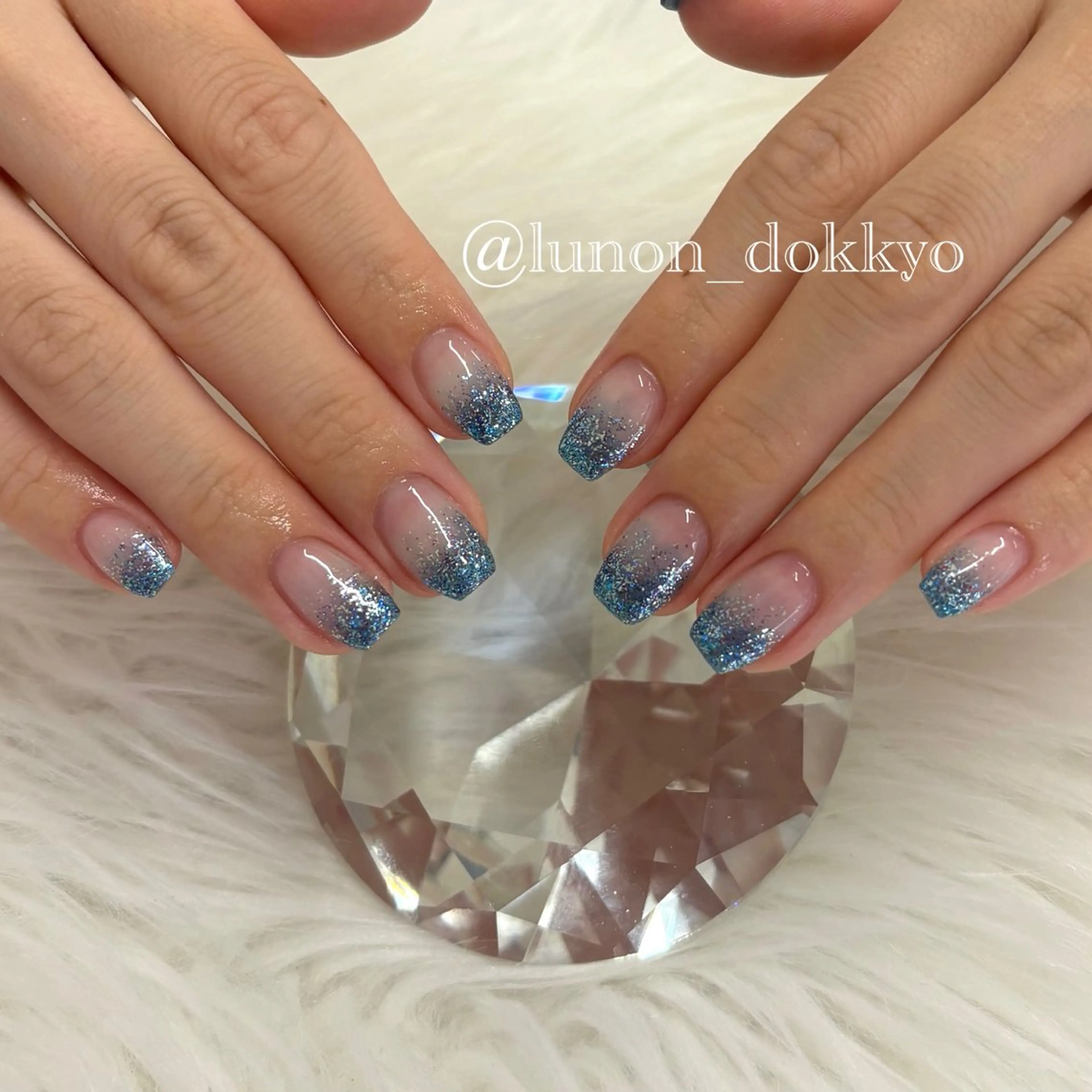 ネイル ブルー LUNON 竹ノ塚店のネイルデザイン