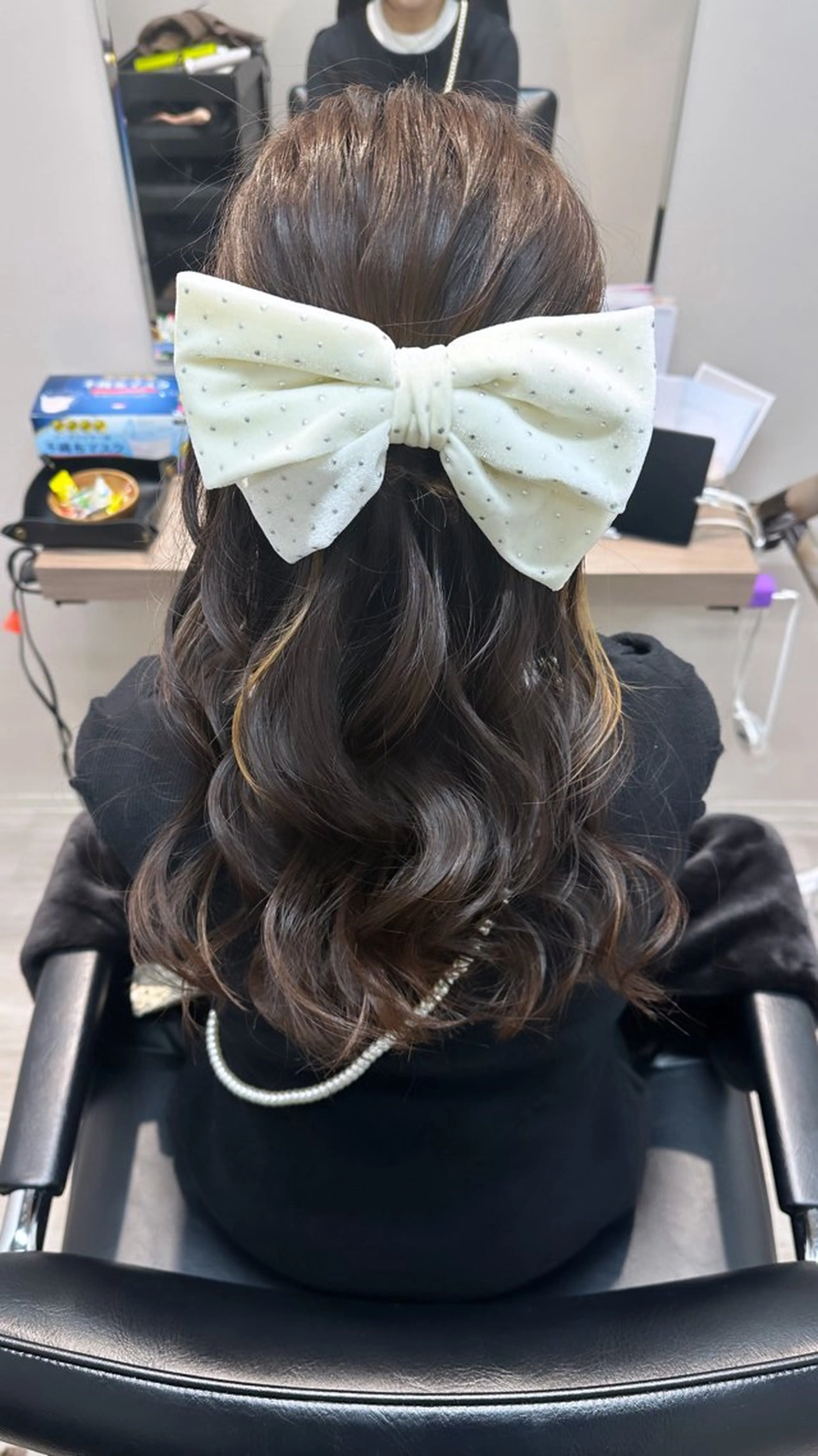 ヘアアレンジ ubu share salon所属・鈴村緋女／ヘアセット ／耳ツボジュエリーのその他イメージ