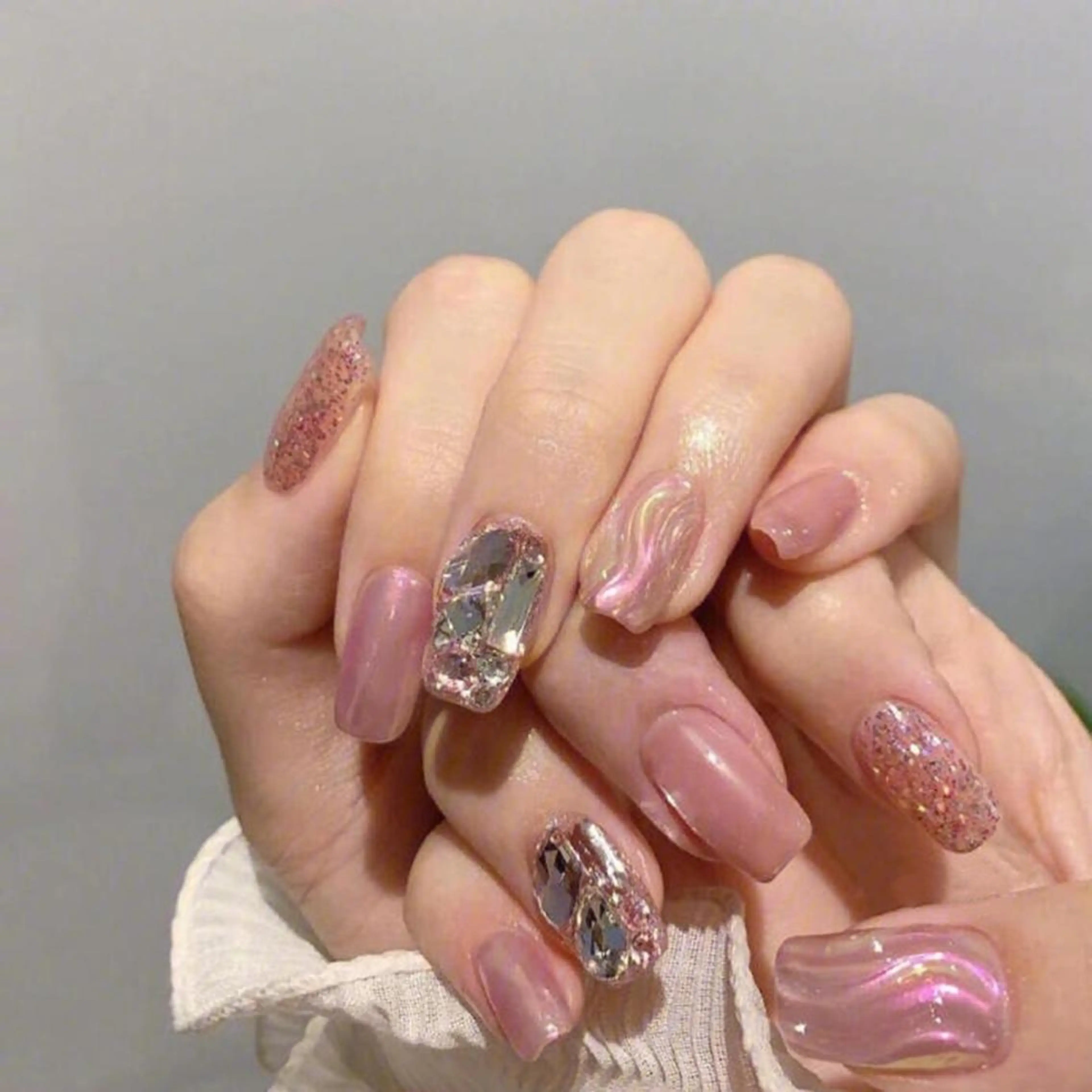 ネイル LUXE NAIL SALONのネイルデザイン
