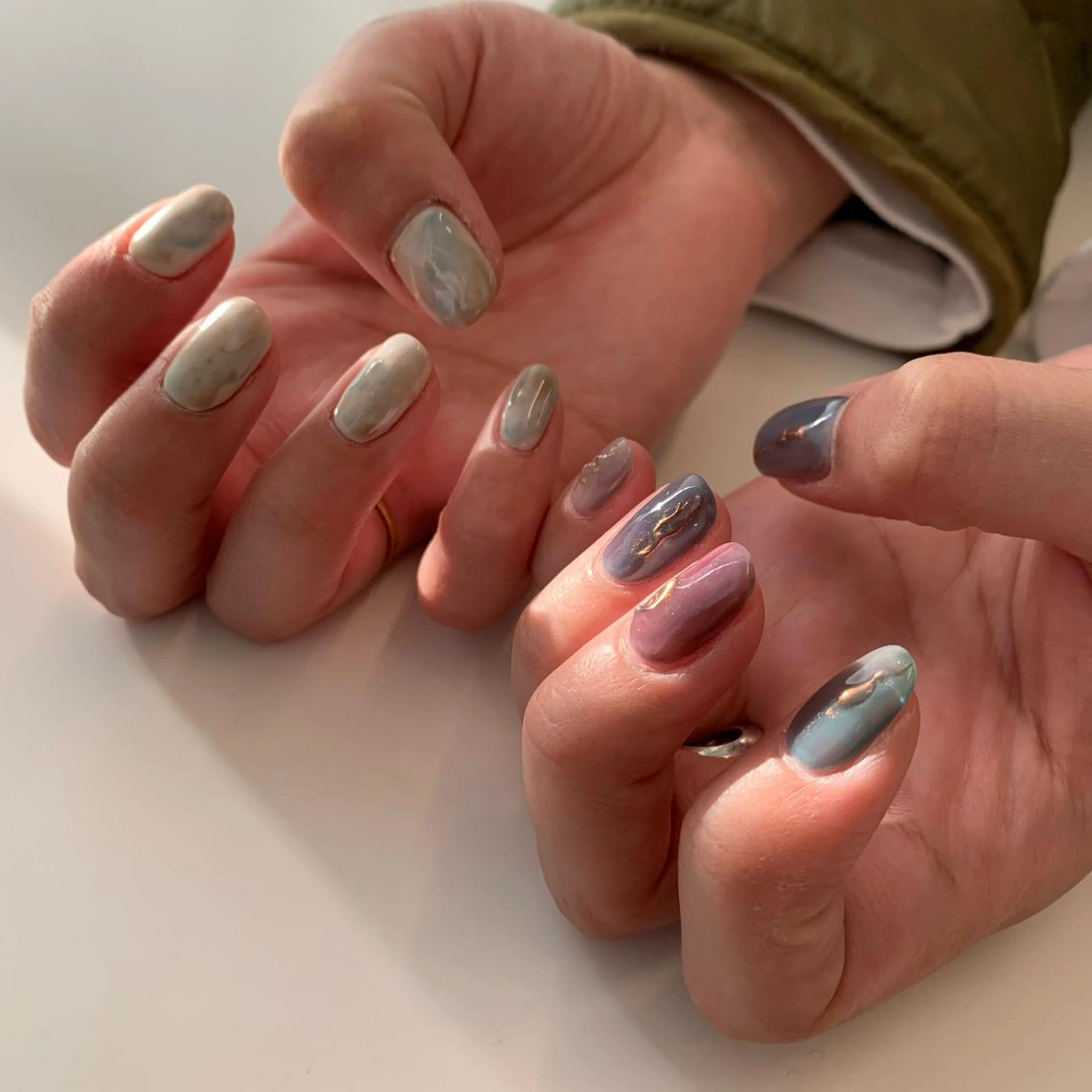 ネイル ハンドネイル 佐藤 穂乃香のネイルデザイン