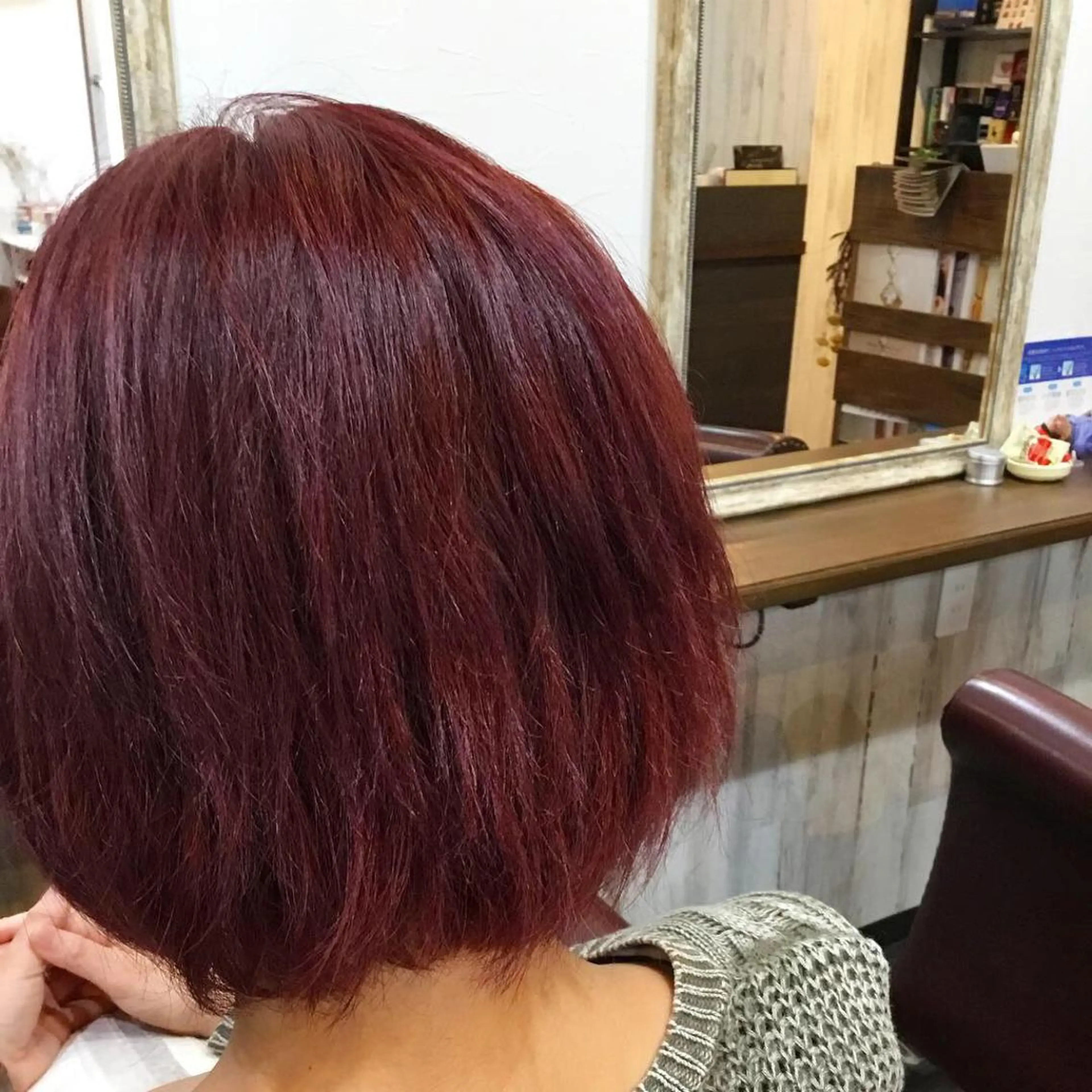 ショート カラー 金崎 新吾のヘアスタイル