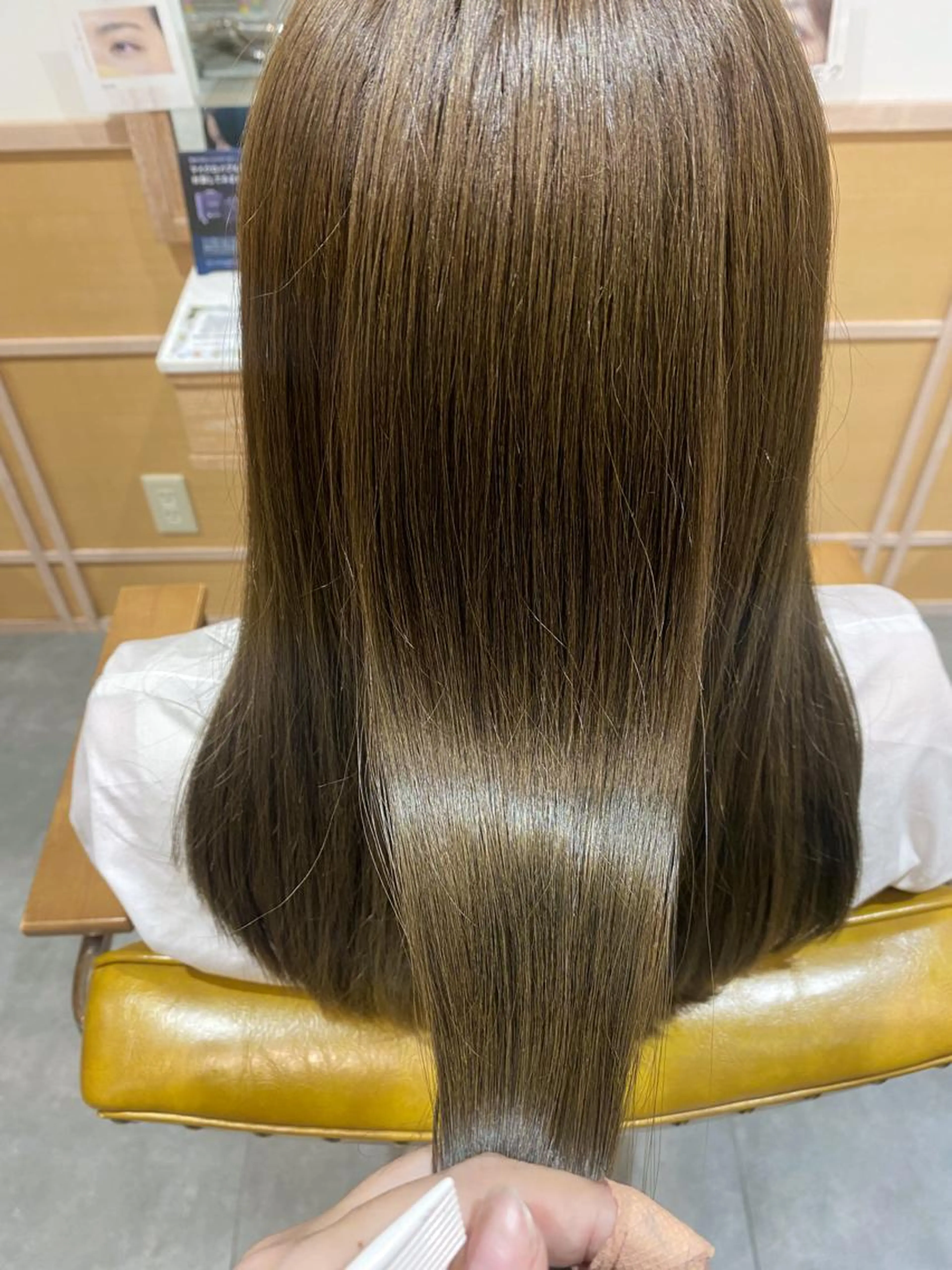 カット＋艶カラー＋クレンジングヘッドスパ＋2種トリートメント＋マーブの写真