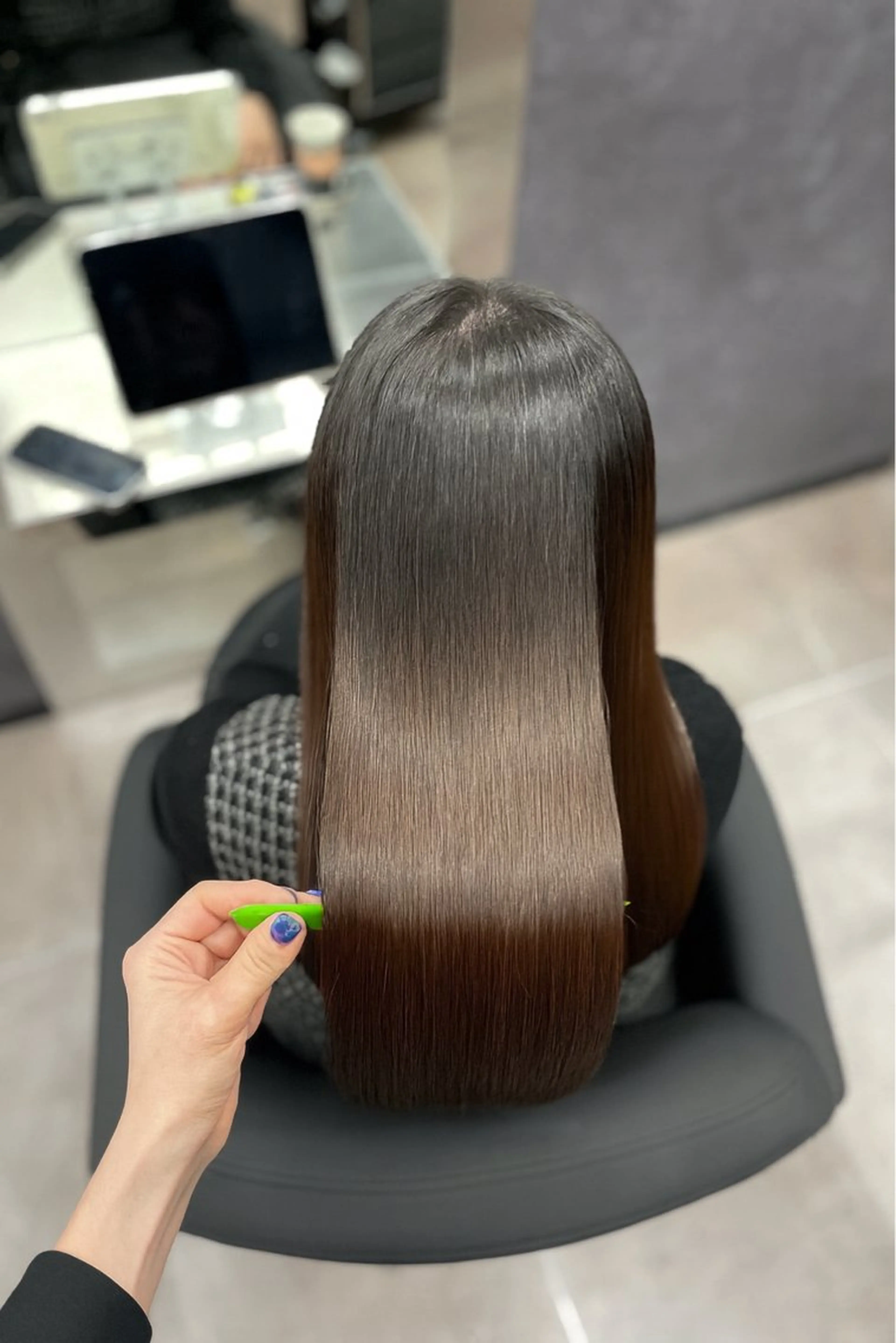 ロング カット 縮毛矯正 トリートメント CYNTHIADUE 店長｜ IRISUのヘアスタイル