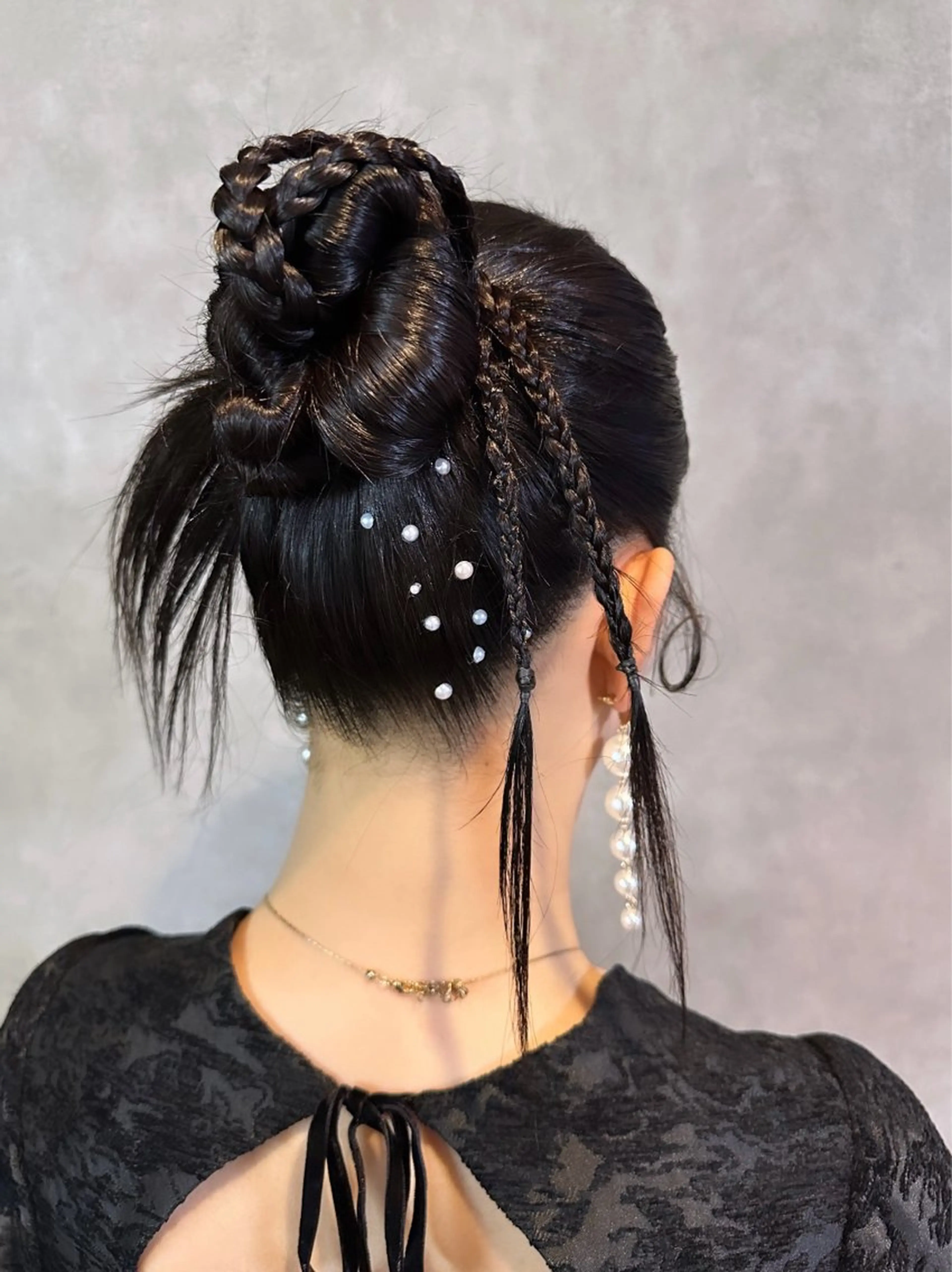 ロング ヘアアレンジ 吉野 華乃のヘアスタイル