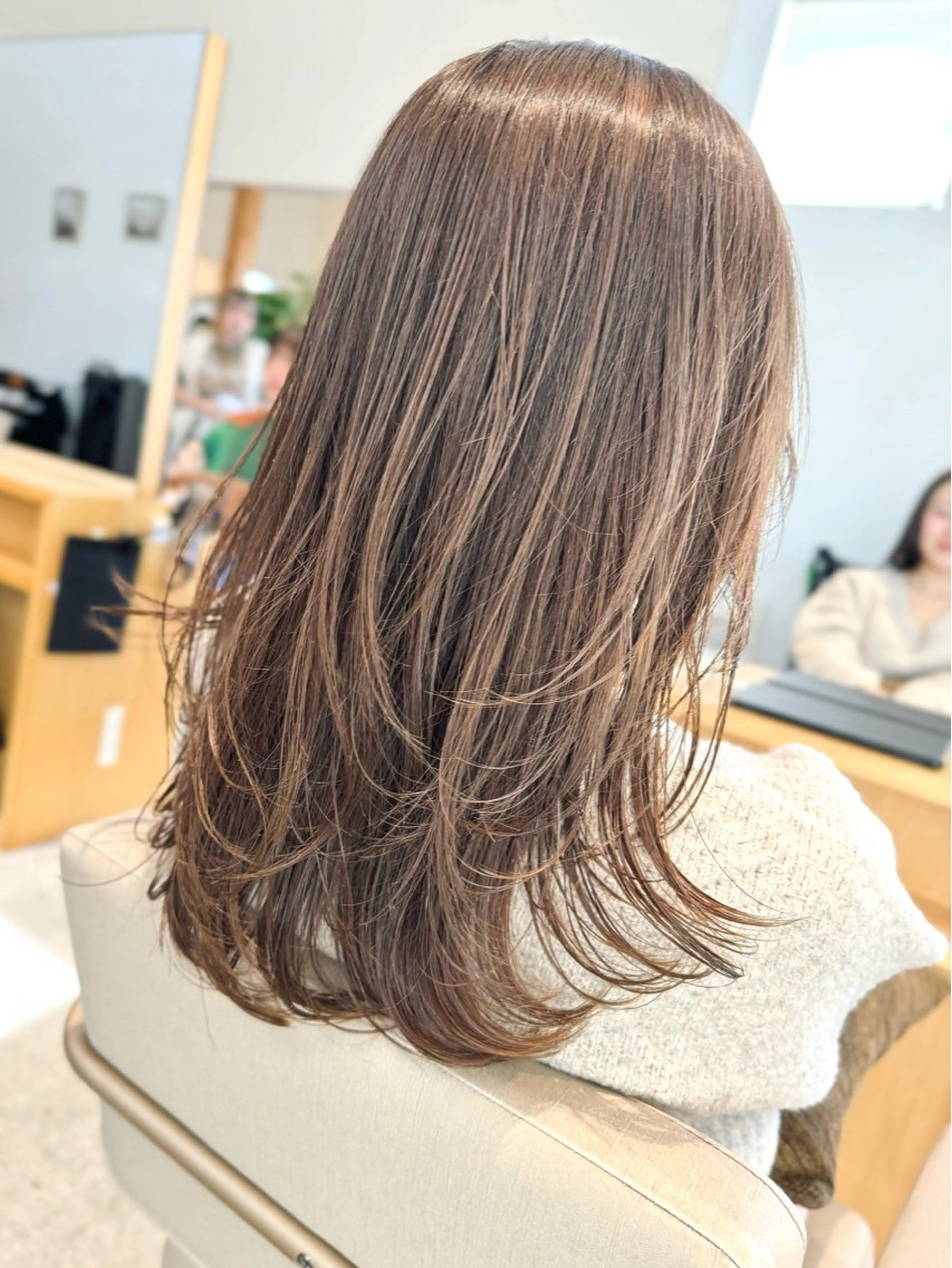 ロング カラー ベージュカラー 透明感カラー ダブルカラー イルミナカラー 中西倖 トップスタイリストのヘアスタイル