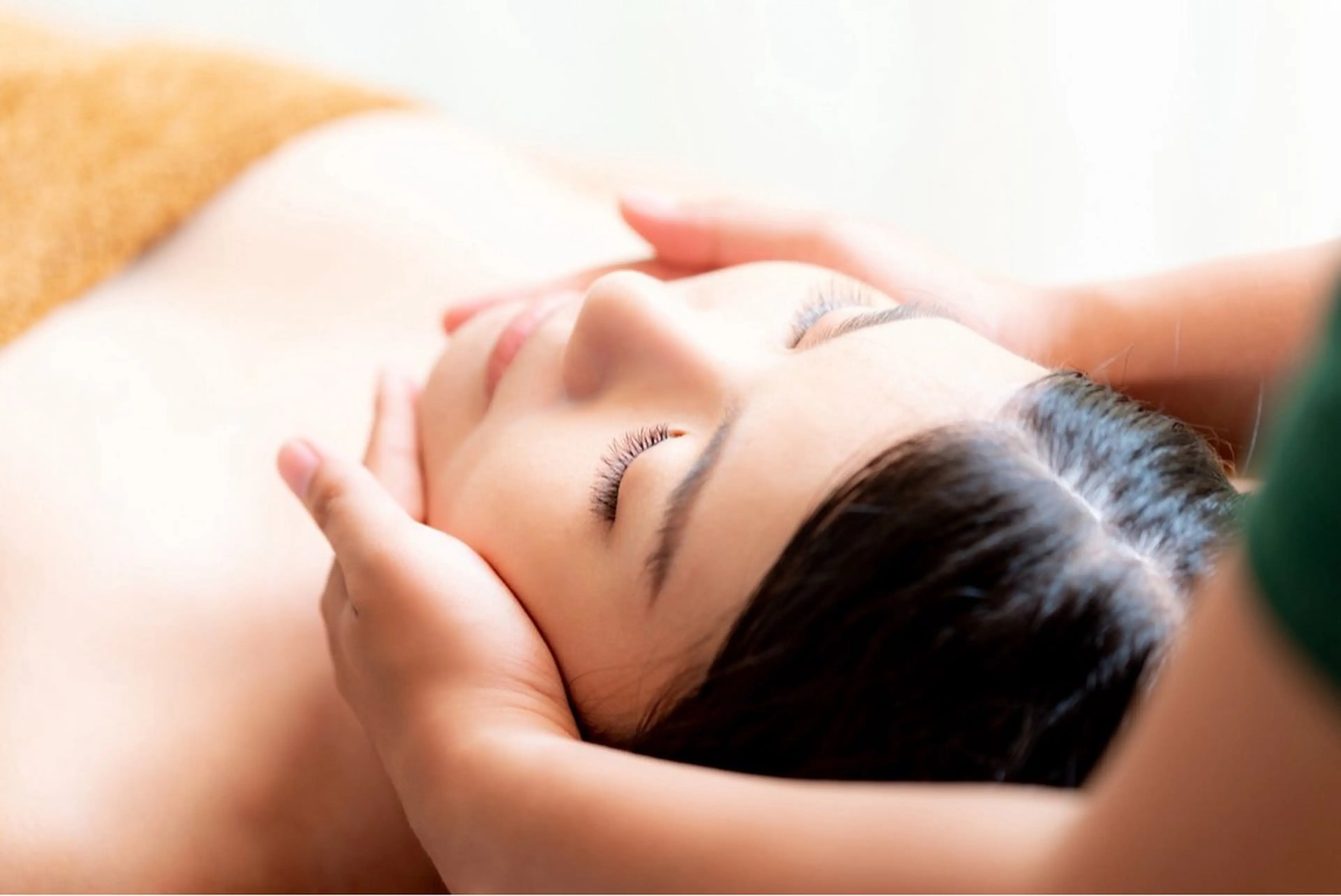 【根本改善×劇的変化】頭蓋骨小顔矯正+肌質改善の写真