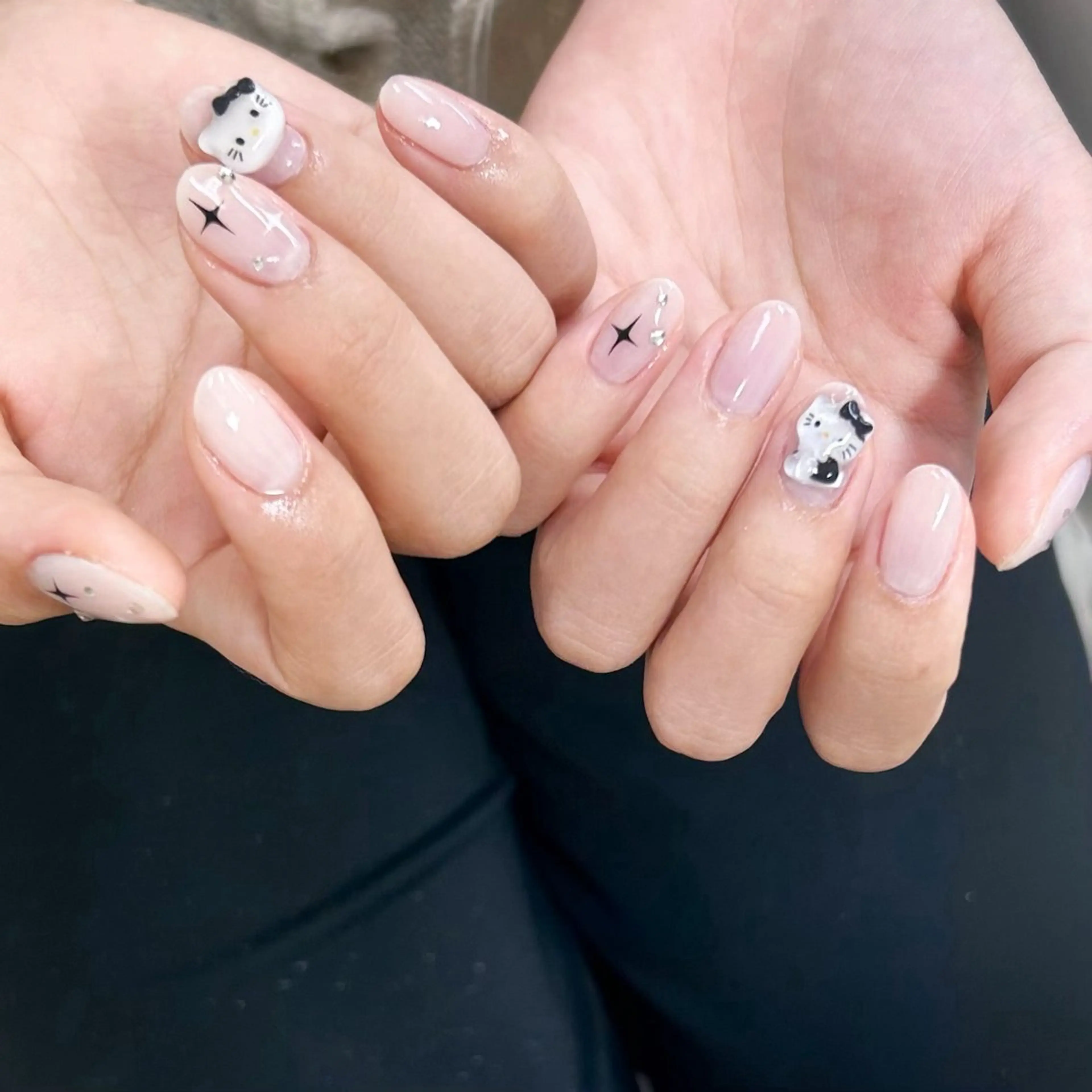 ネイル muum_nail 新宿2分 三丁目1分のネイルデザイン