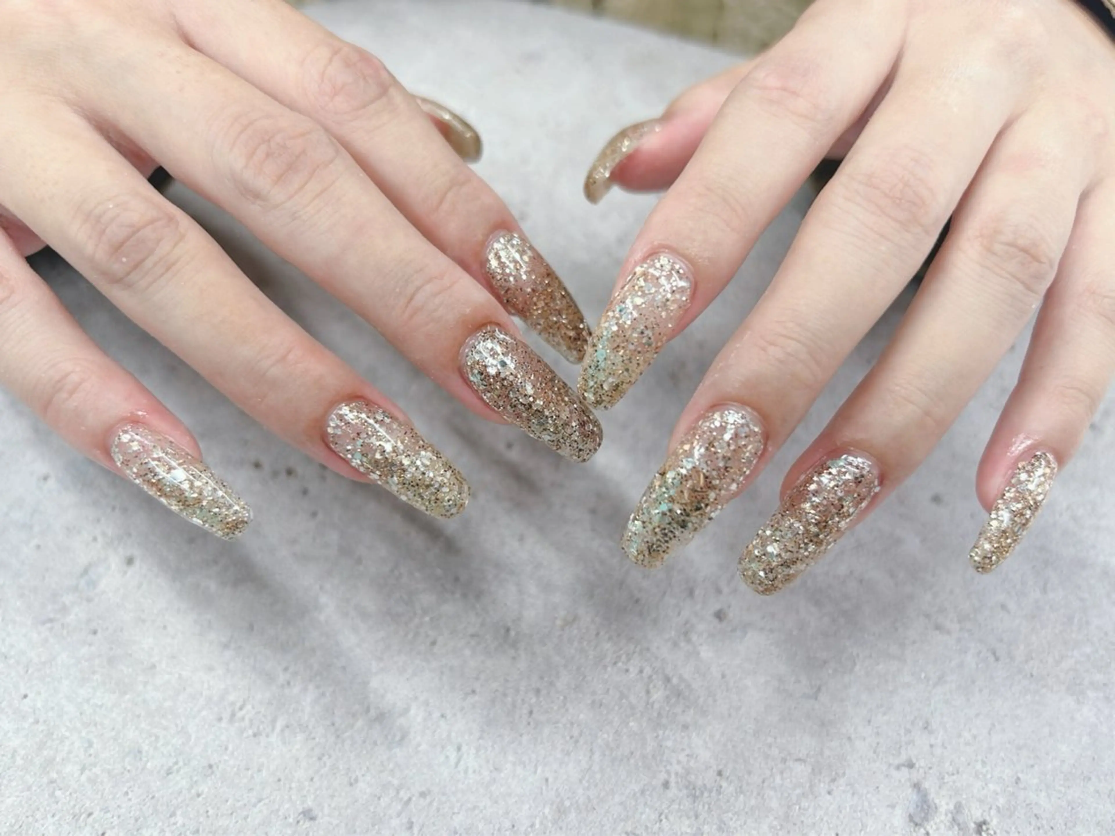 ネイル ラメ(グリッター) ハンドネイル Nail Salon agré所属・agré ネイルサロン アグレのネイルデザイン