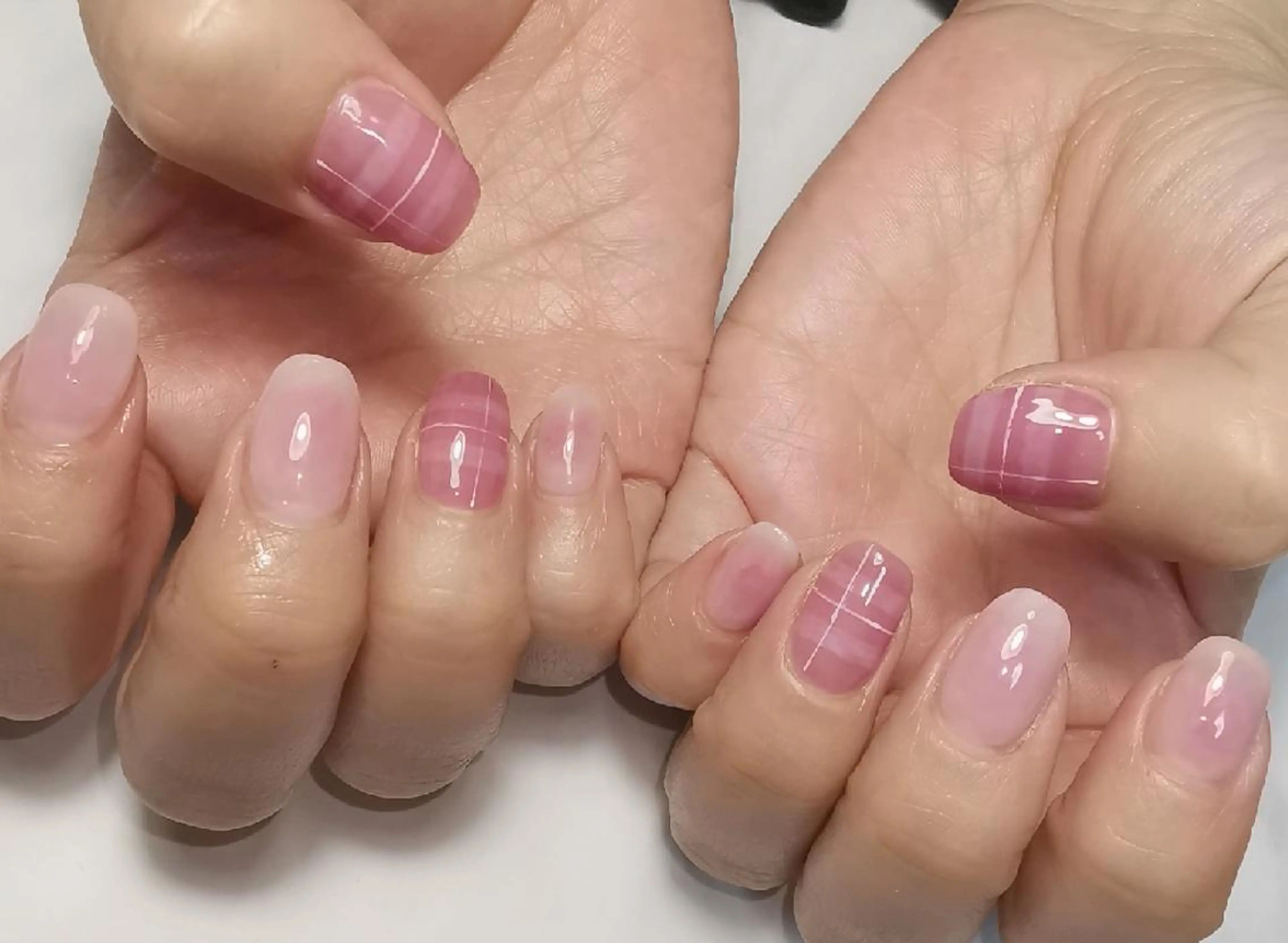 ネイル チークネイル ハンドネイル reve あやののネイルデザイン