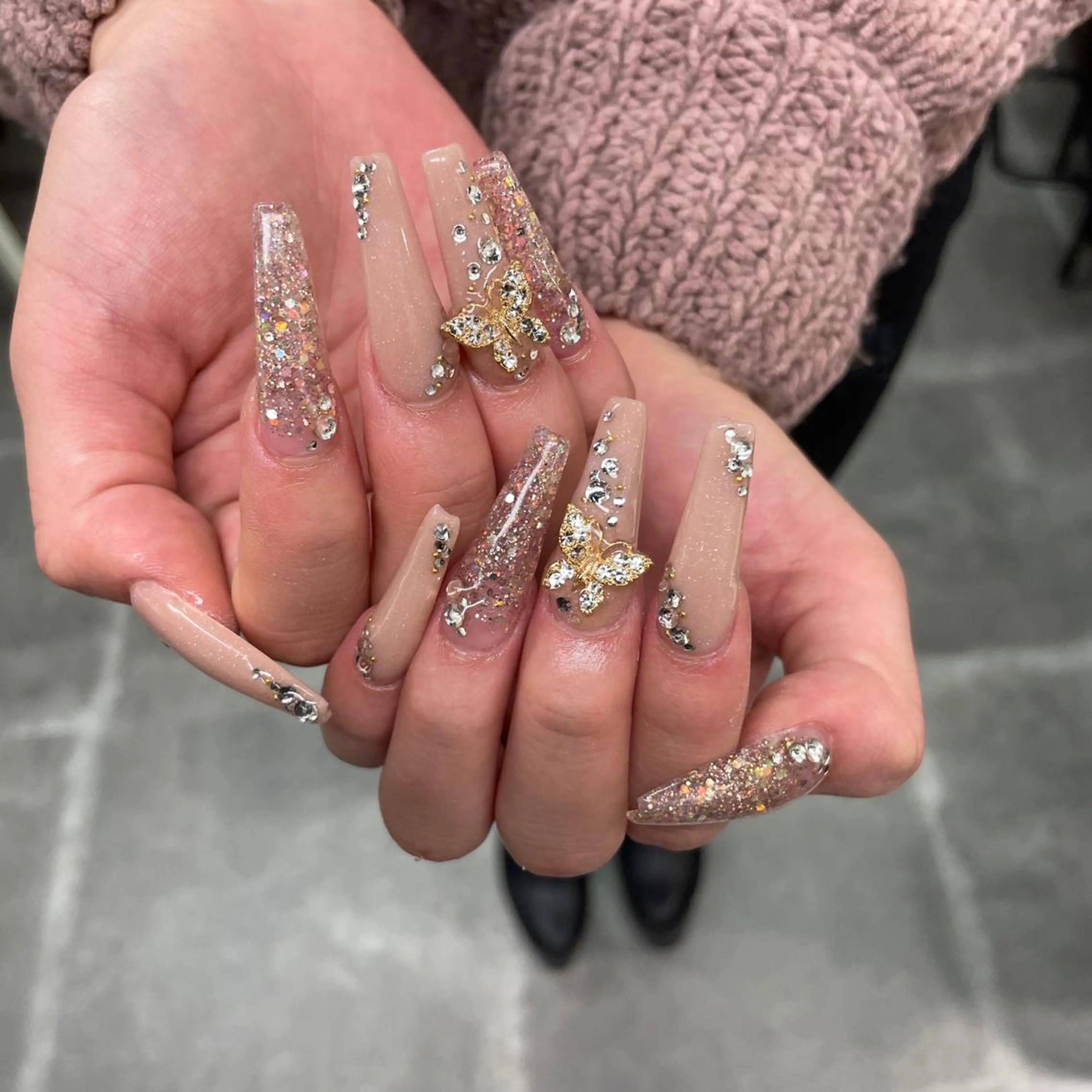 ネイル nailstudio eviz新宿店のネイルデザイン