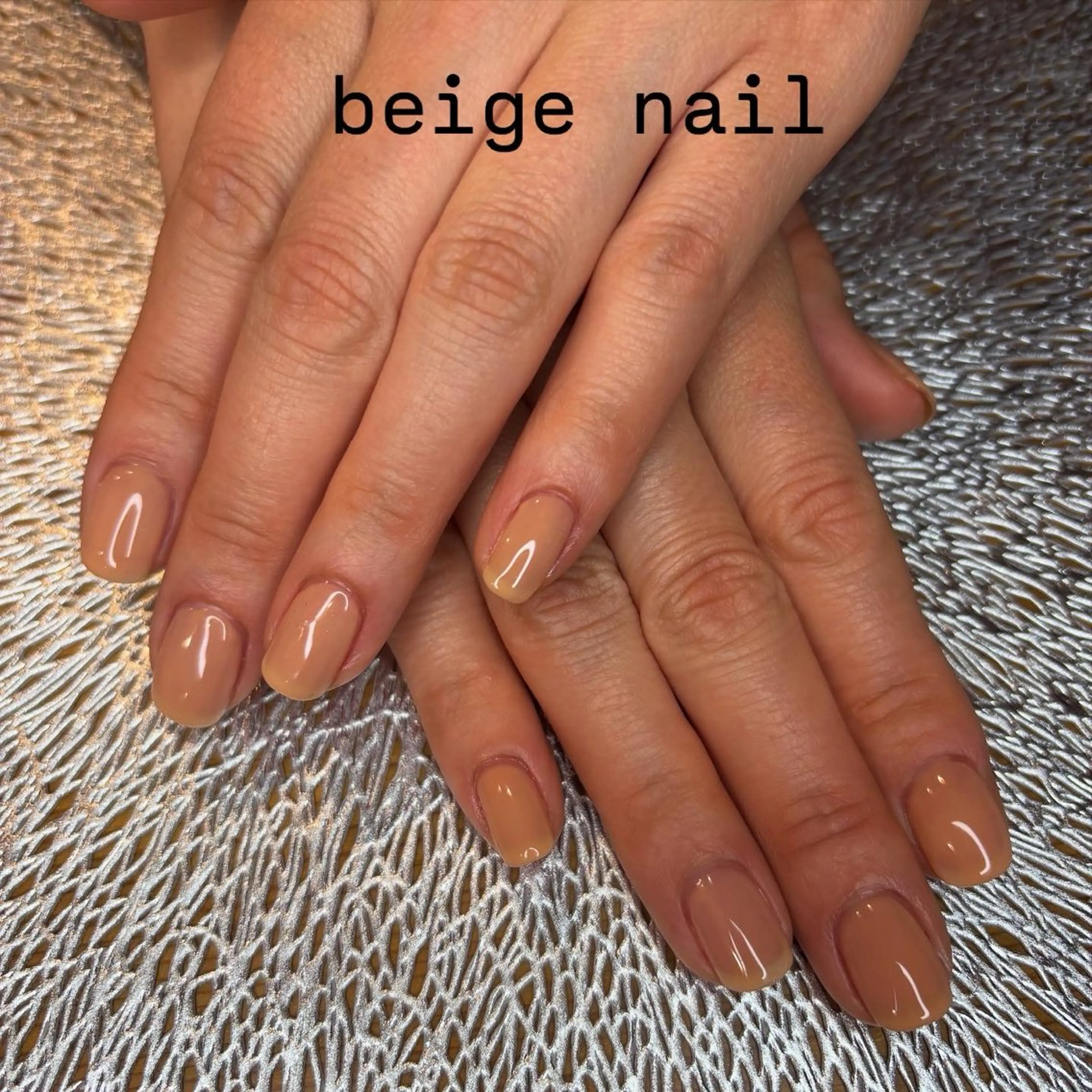 ネイル ワンカラーネイル シンプルネイル BellaLuna 武藤美里のネイルデザイン