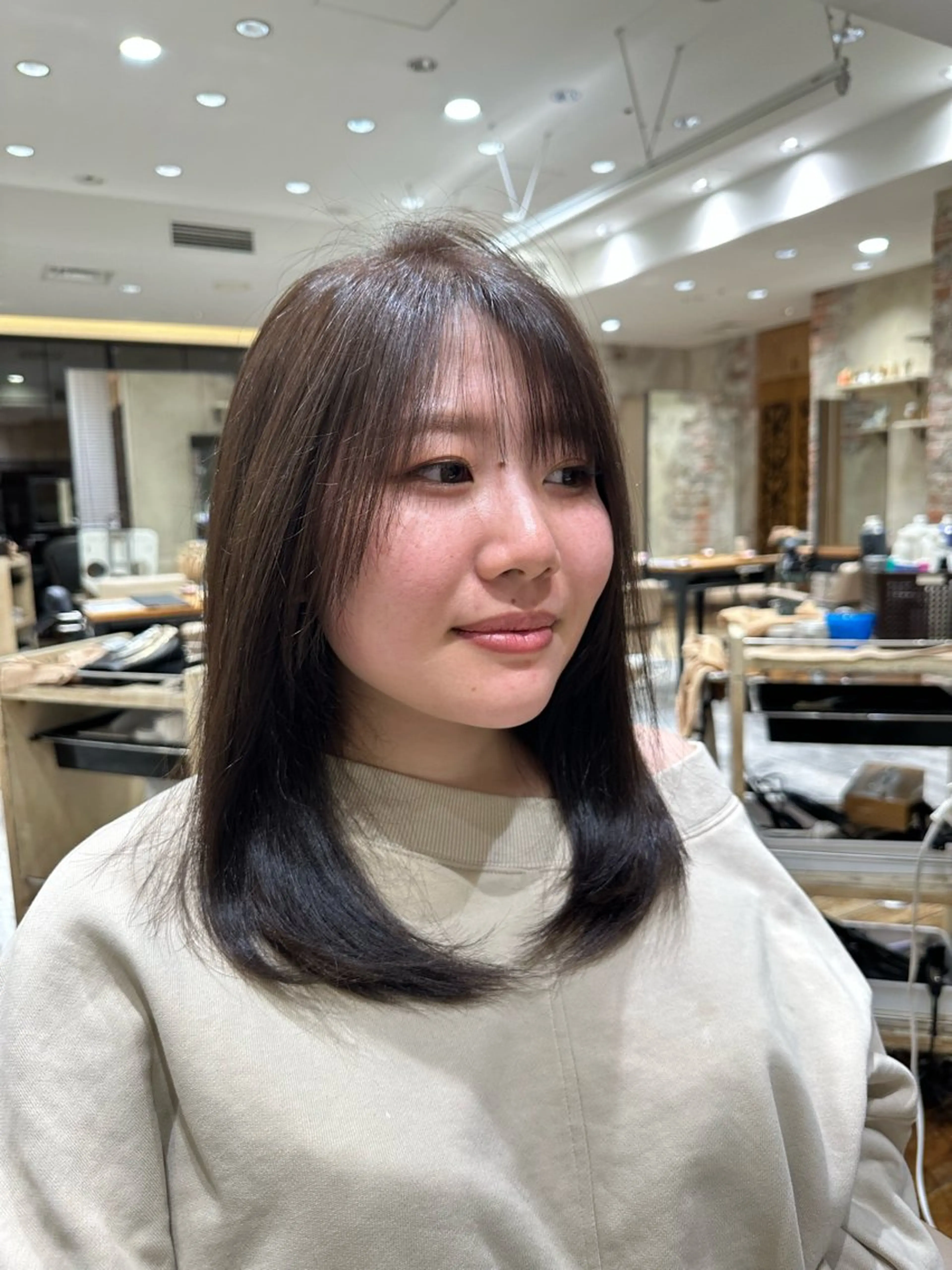 セミロング 必ず似合わせます/ レイヤー/石戸谷海斗のヘアスタイル