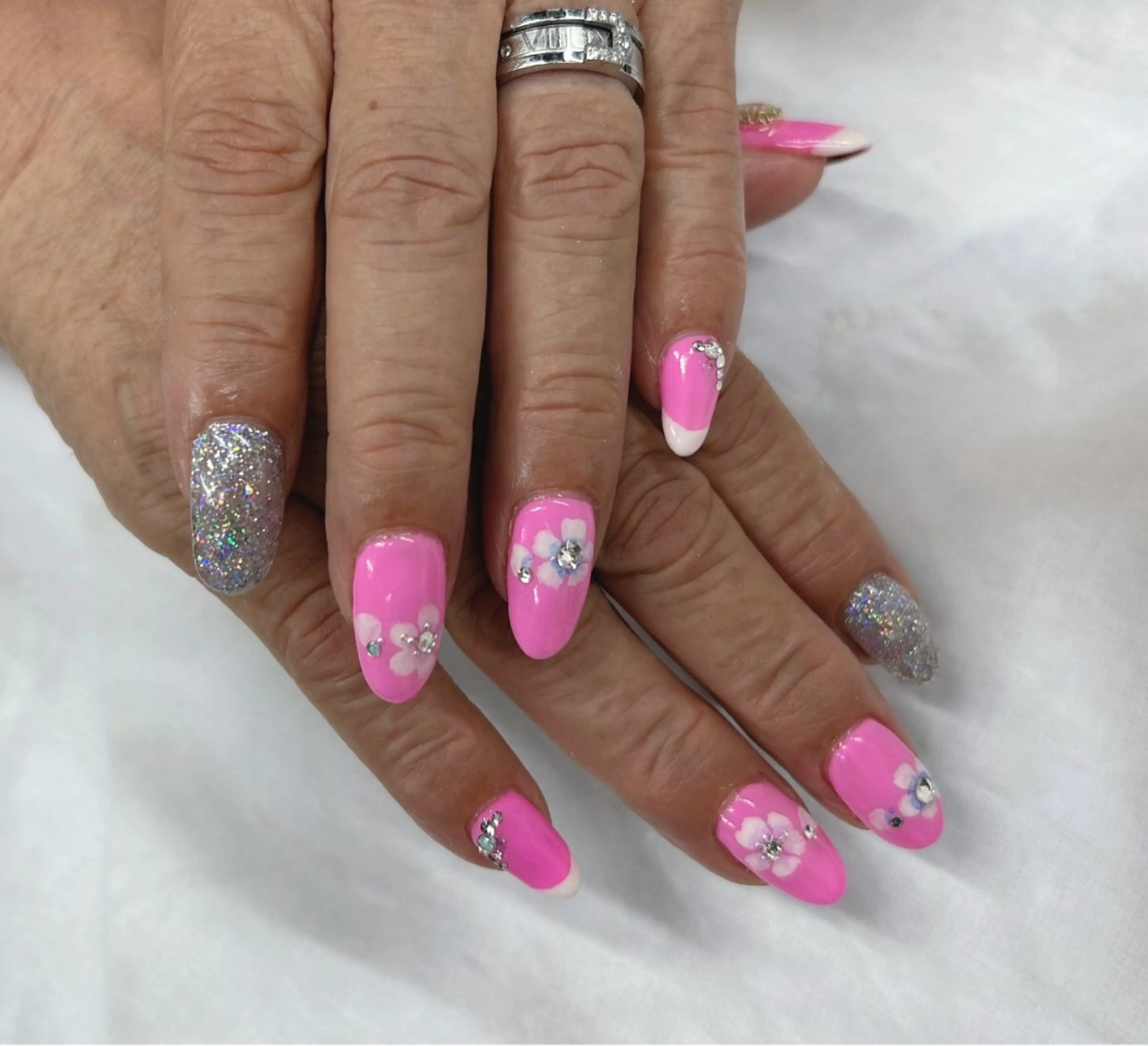 ネイル ピンク ハンドネイル Nail Salon agré所属・agré ネイルサロン　アグレのネイルデザイン