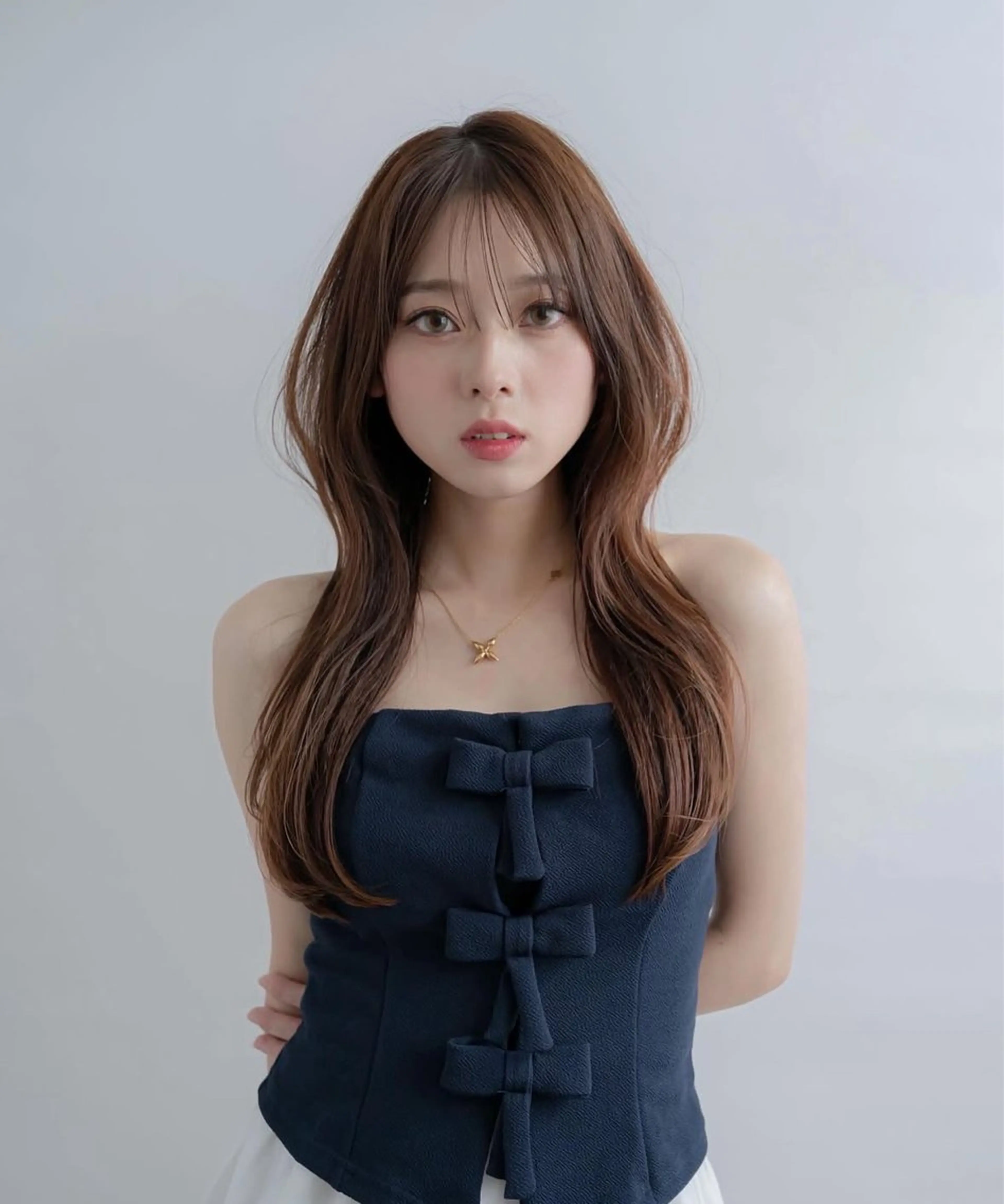 セミロング サ チのヘアスタイル