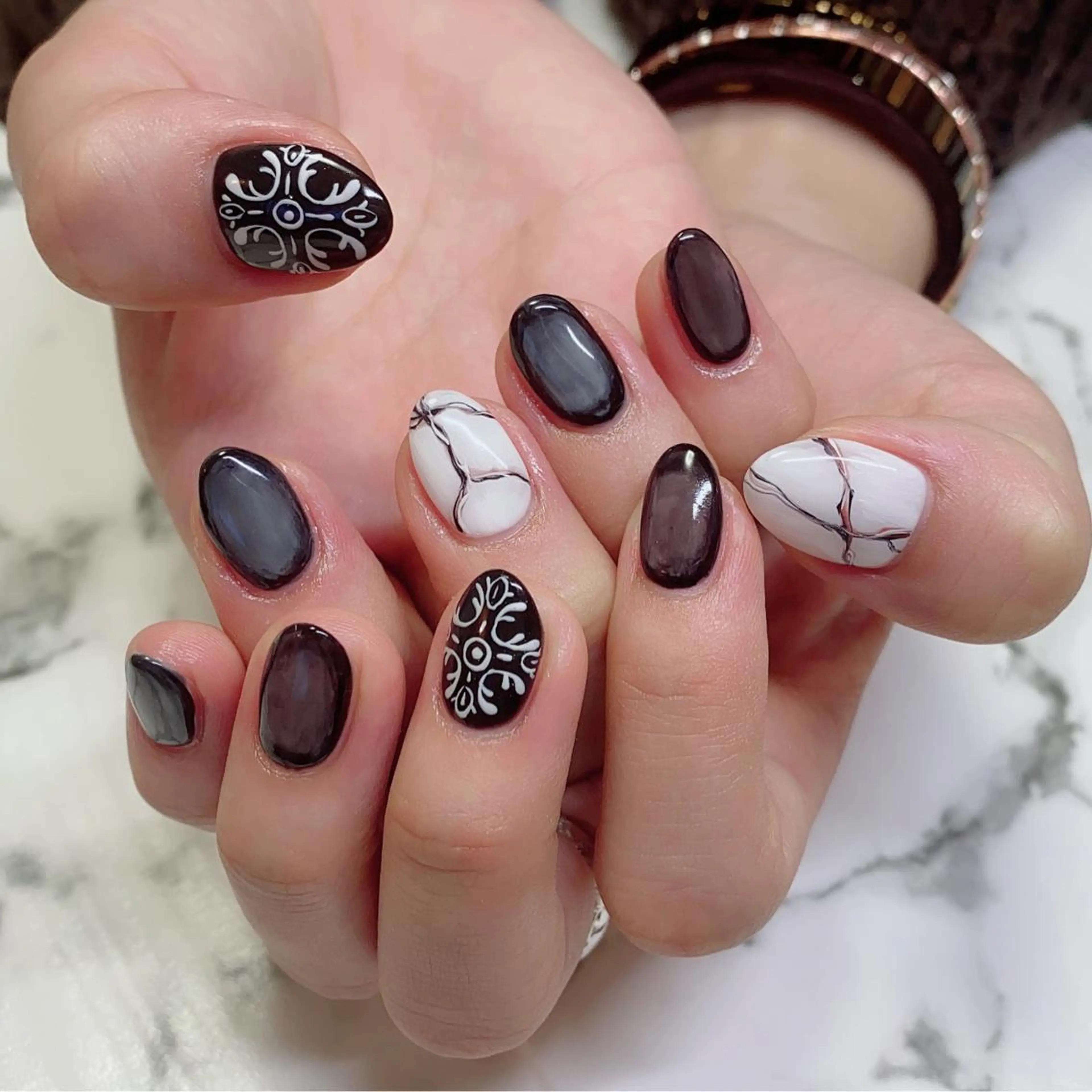 カラー ネイル アートネイル Q Free nailsのネイルデザイン