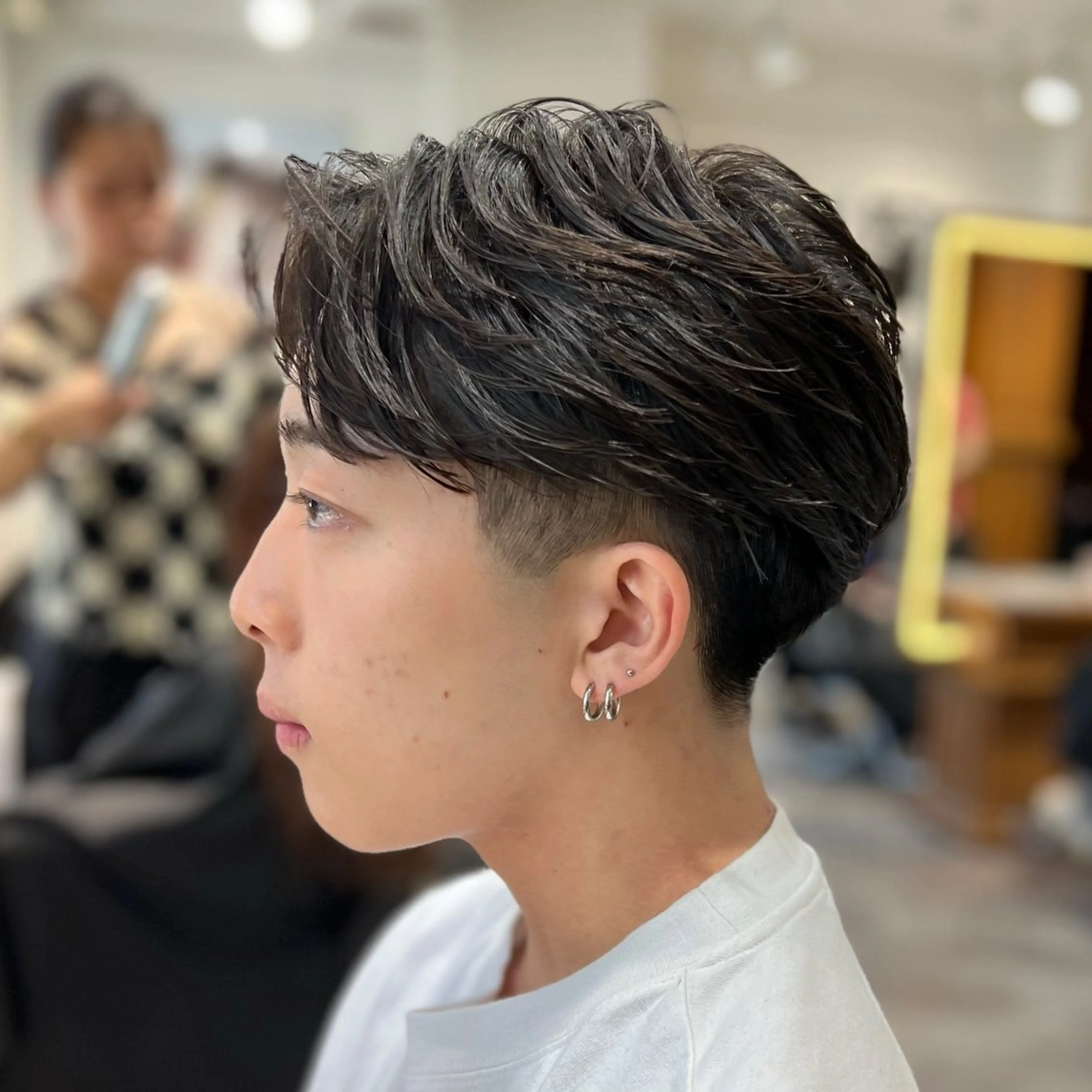 パーマ メンズ メンズブリーチ ダウンパーマ メンズハイトーン カルマパーマ メンズ韓国風 【メンズ特化✨】 縮毛矯正/千原涼麻のヘアスタイル