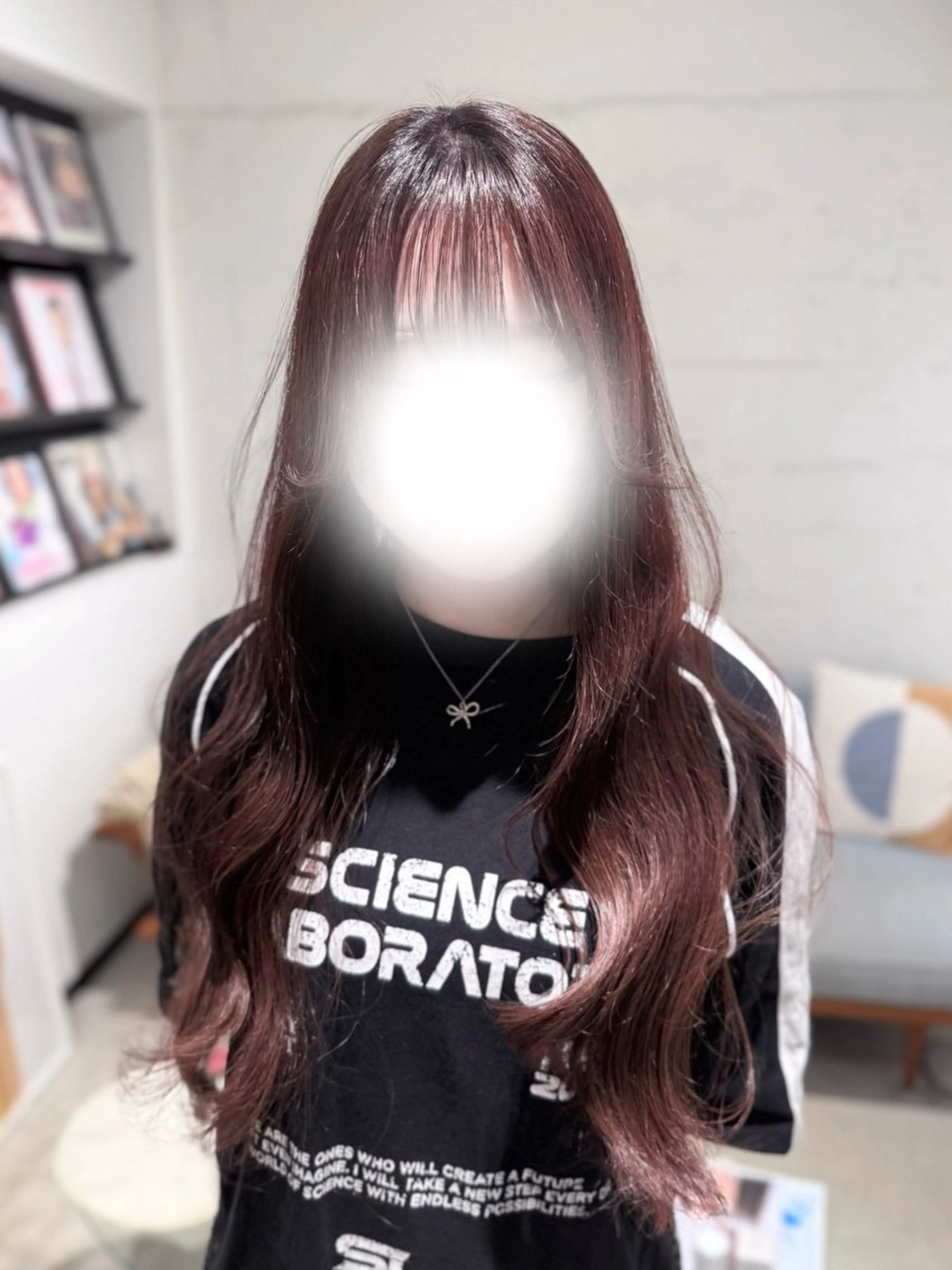 ロング Her所属・透明感カラー🫧/ Reinaのヘアスタイル