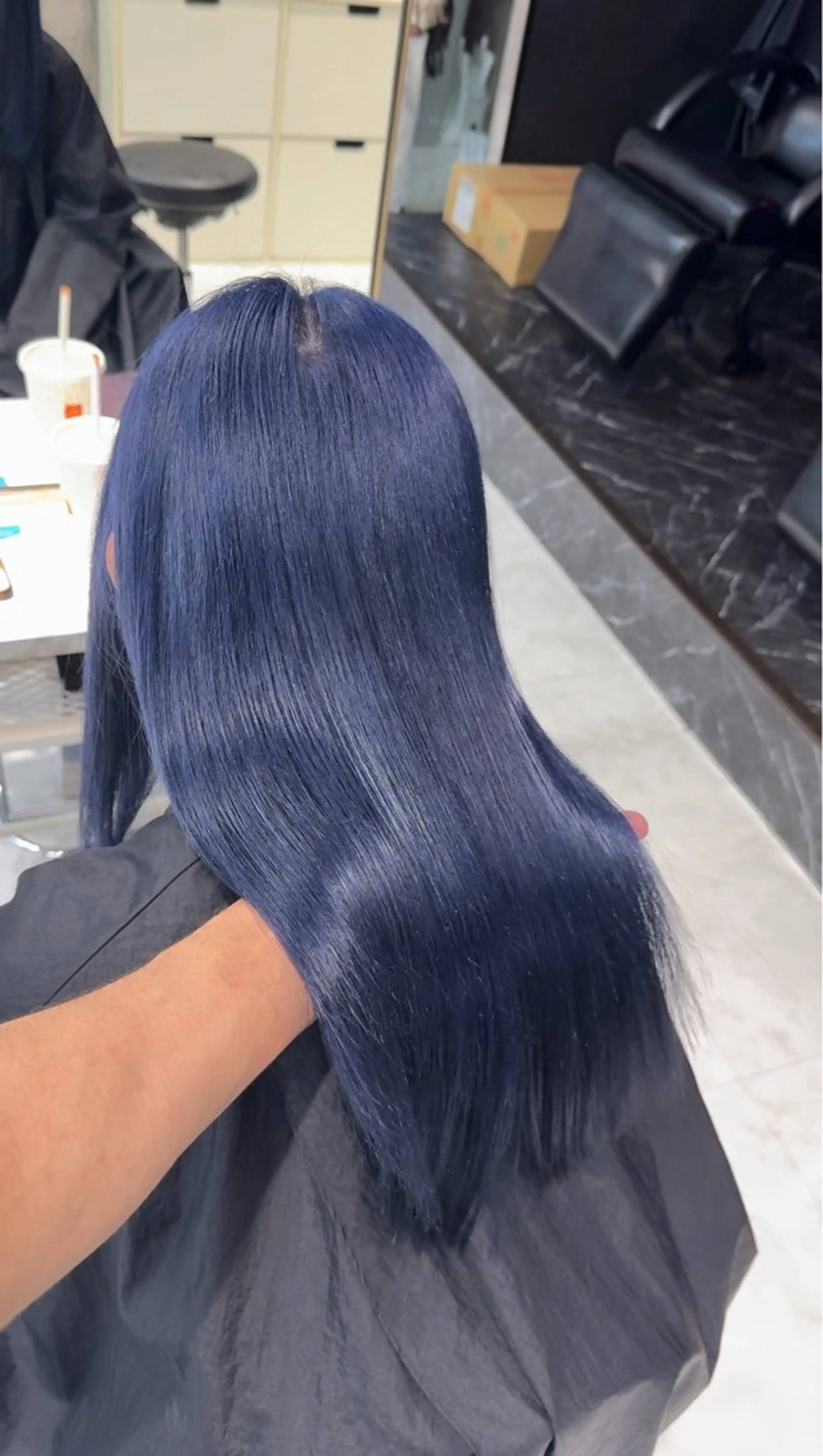 ミディアム カラー ベージュカラー ブリーチ ブロンド ピンクカラー ヘアカラー ハイトーン特化/ 複雑履歴修正/拓真のヘアスタイル