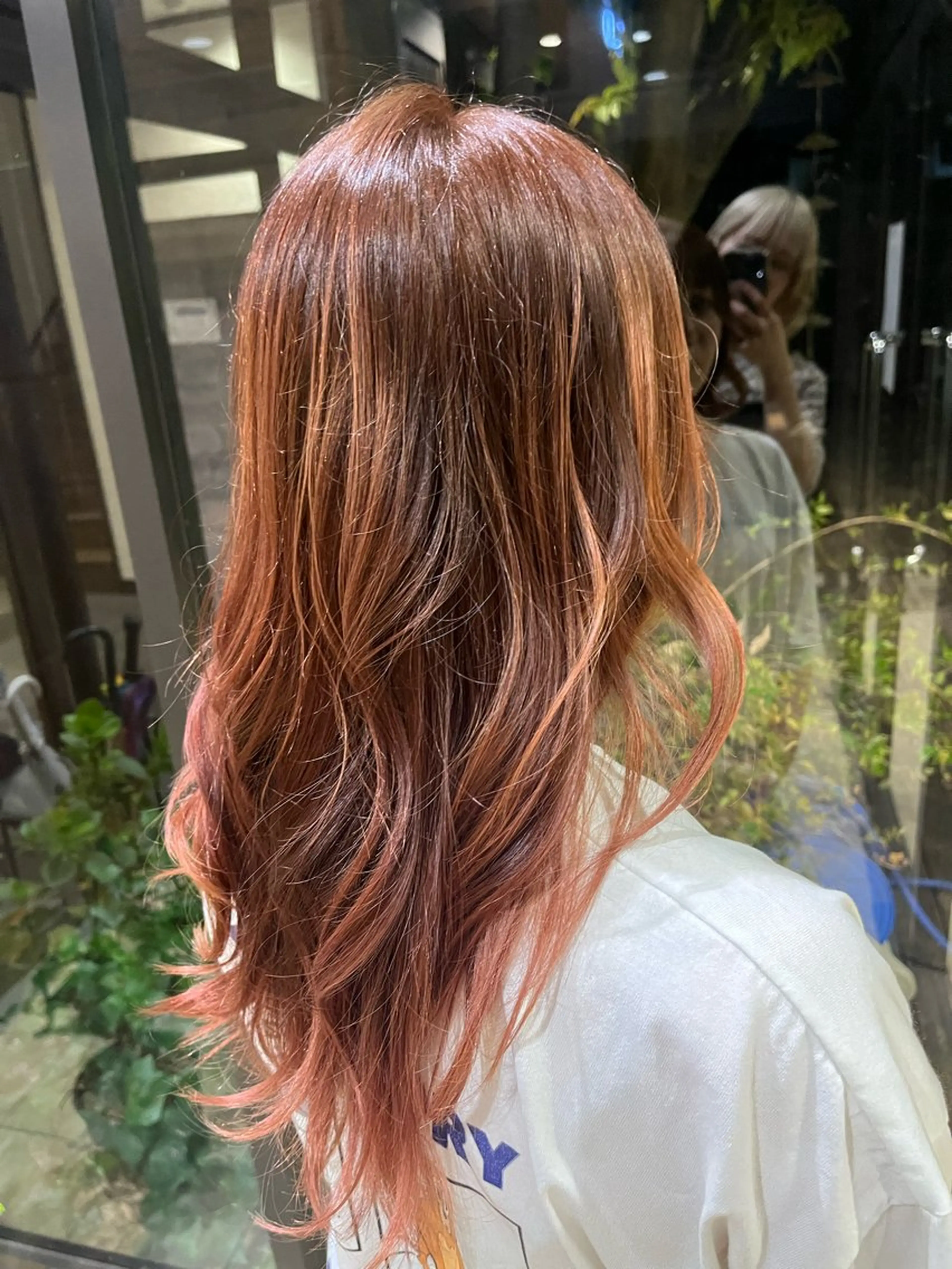 ロング レイヤーカット 赤み消しカラー 🩵かりんのヘアスタイル