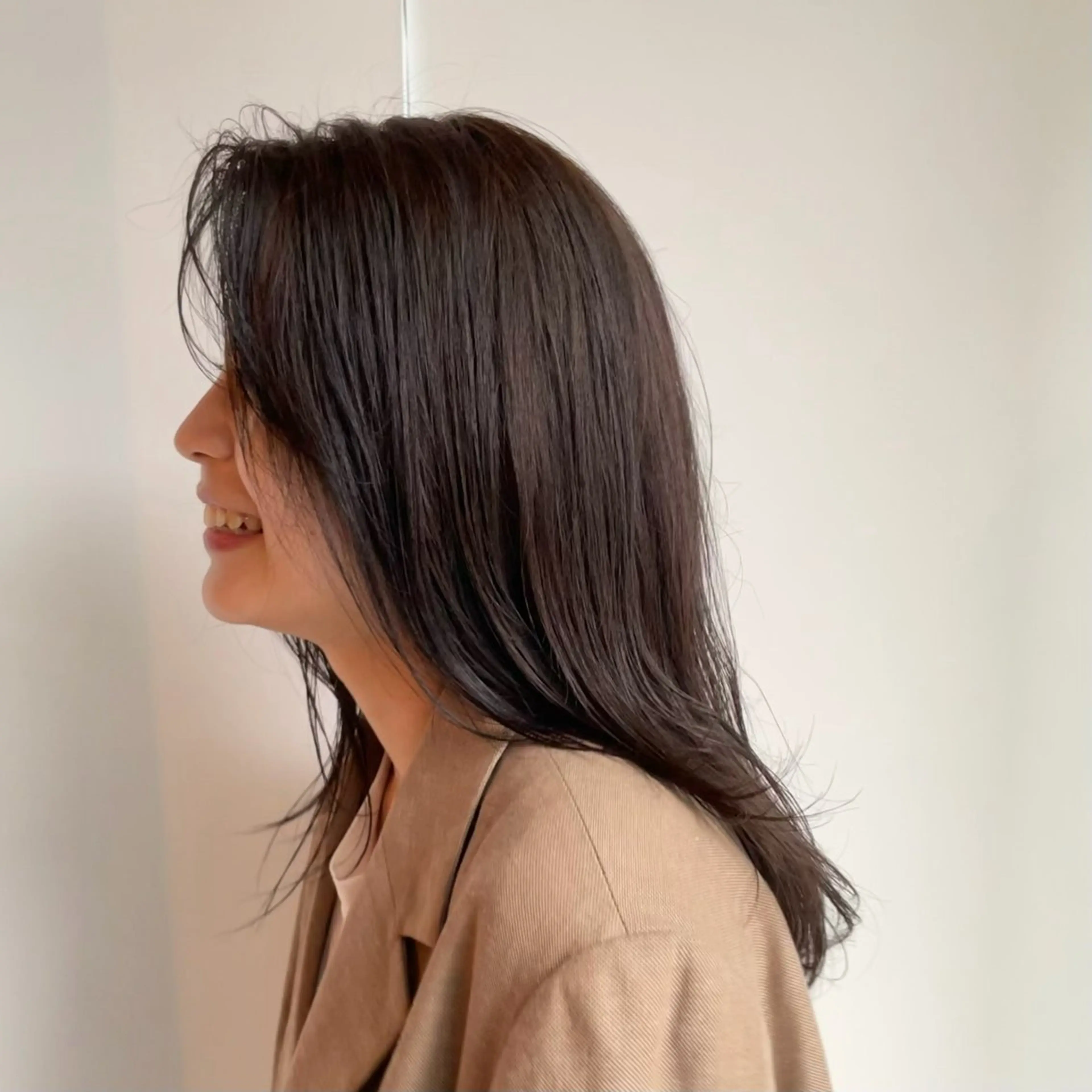 セミロング カラー ベージュカラー ブラウンカラー edge所属・似合わせカット/ イシダシュウのヘアスタイル