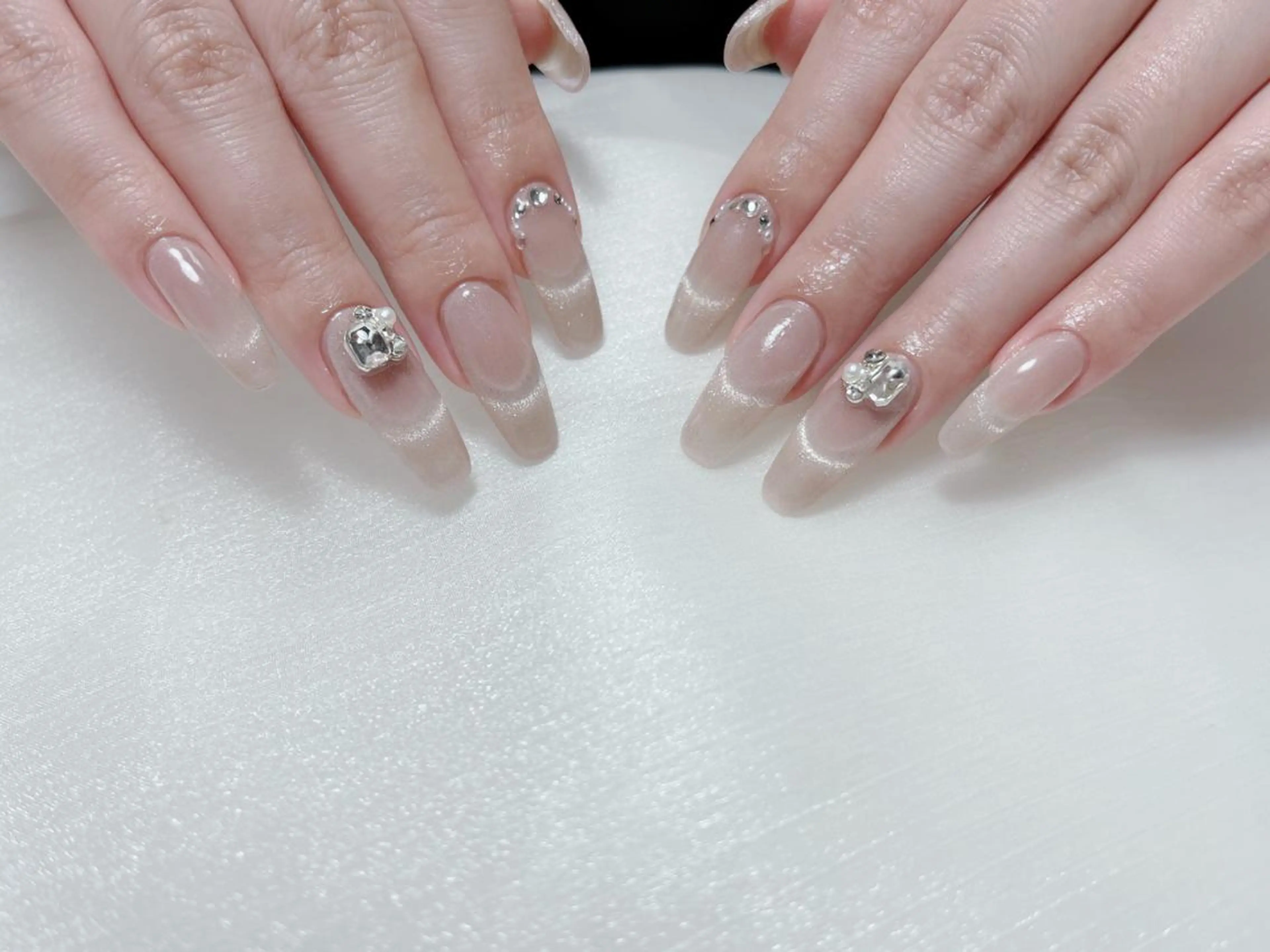 ネイル ハンドネイル フットネイル A KIのネイルデザイン