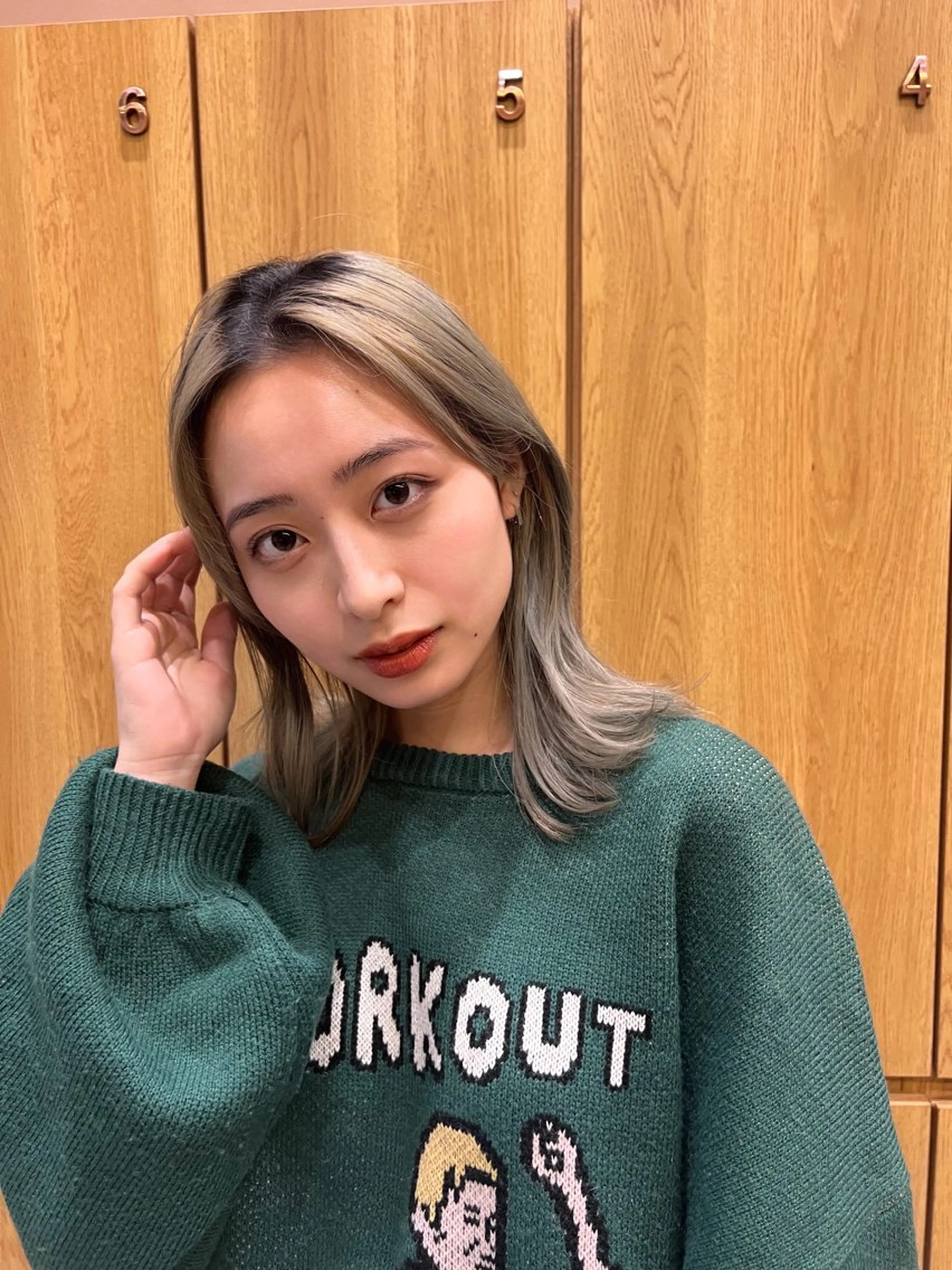 ミディアム カラー ブリーチ 透明感/ベージュ /kazui🐈のヘアスタイル