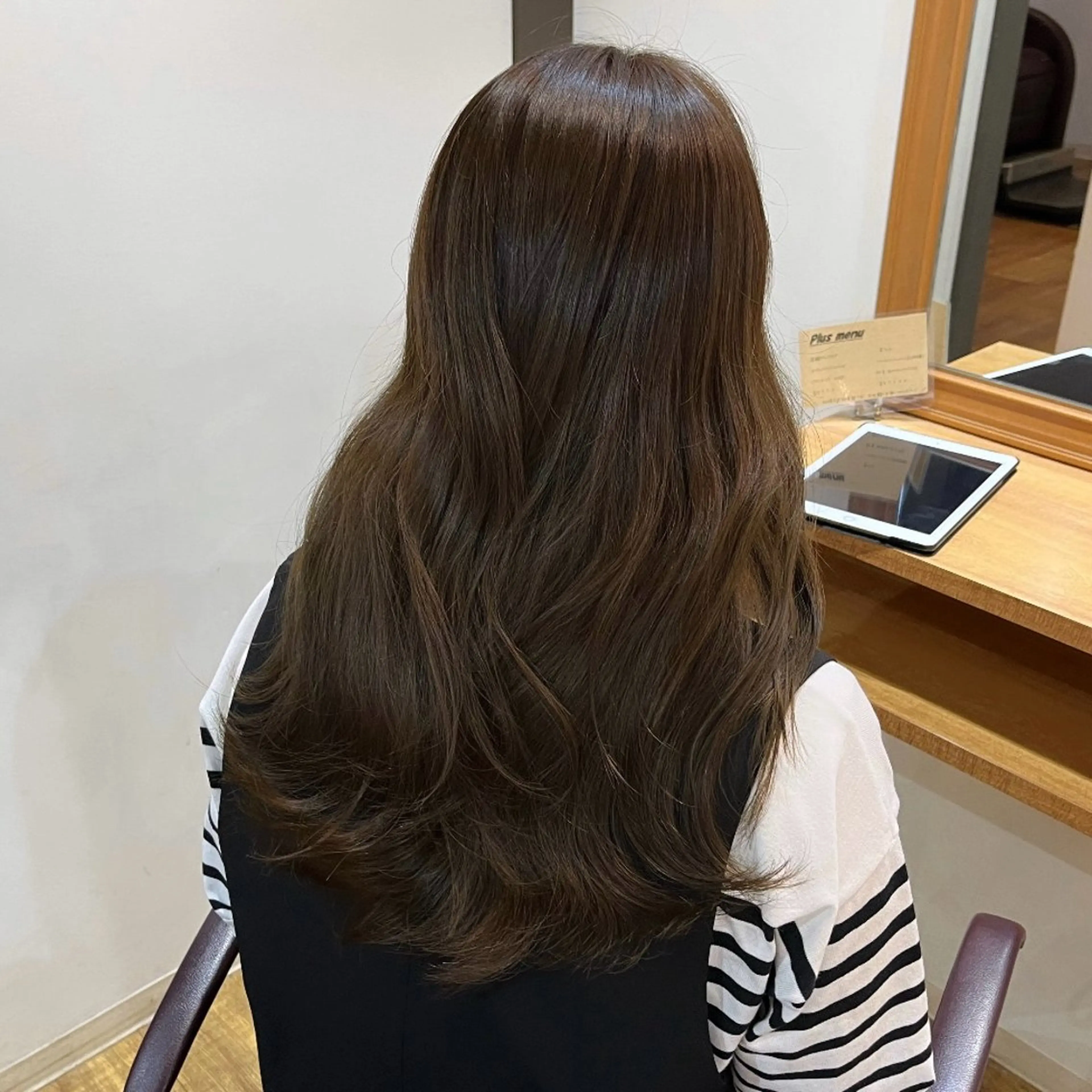 ロング 冨井 ほのかのヘアスタイル