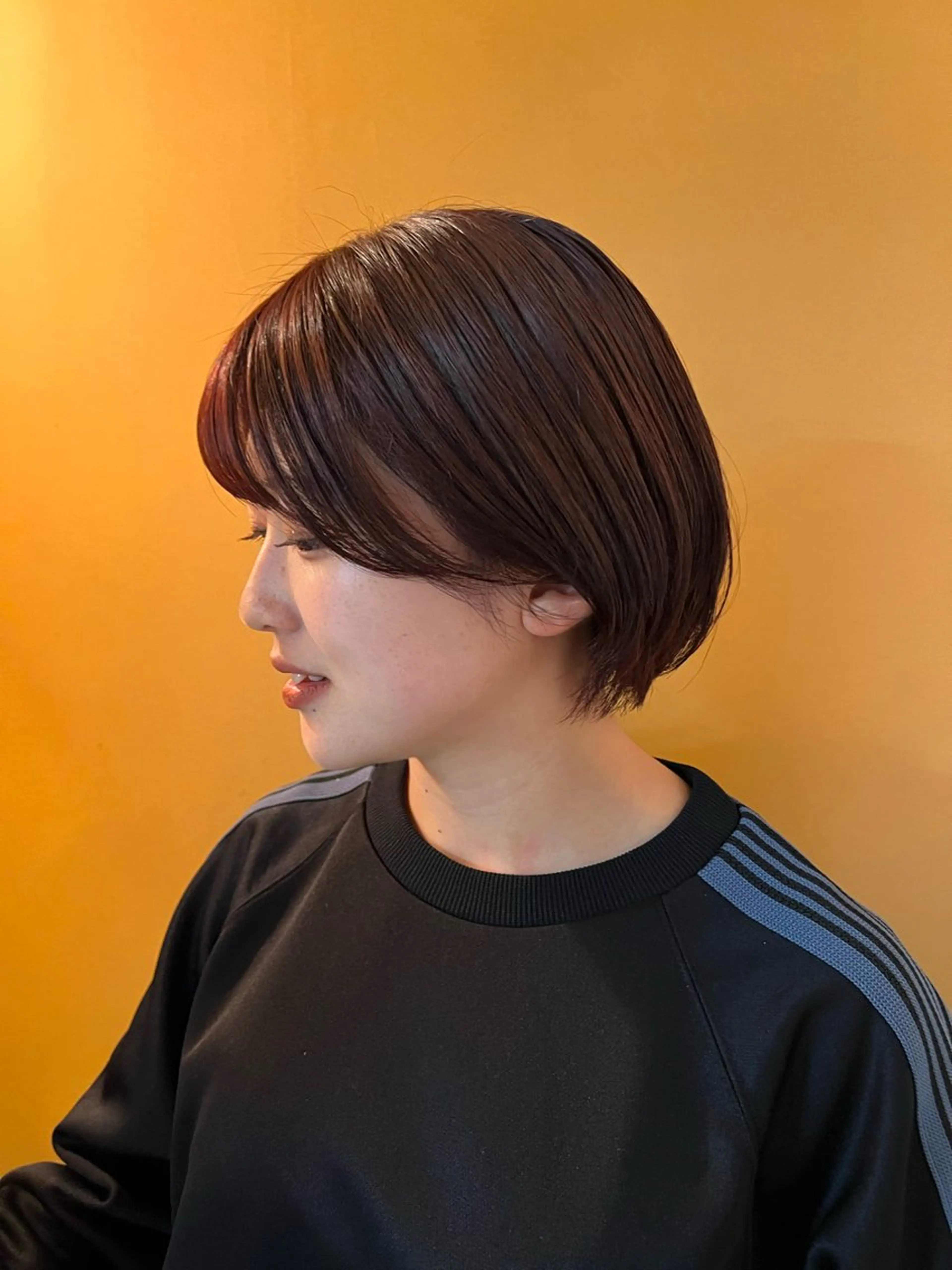 ショート オレンジブラウン AOI 　ヘアカラ ー / ブリーチのヘアスタイル