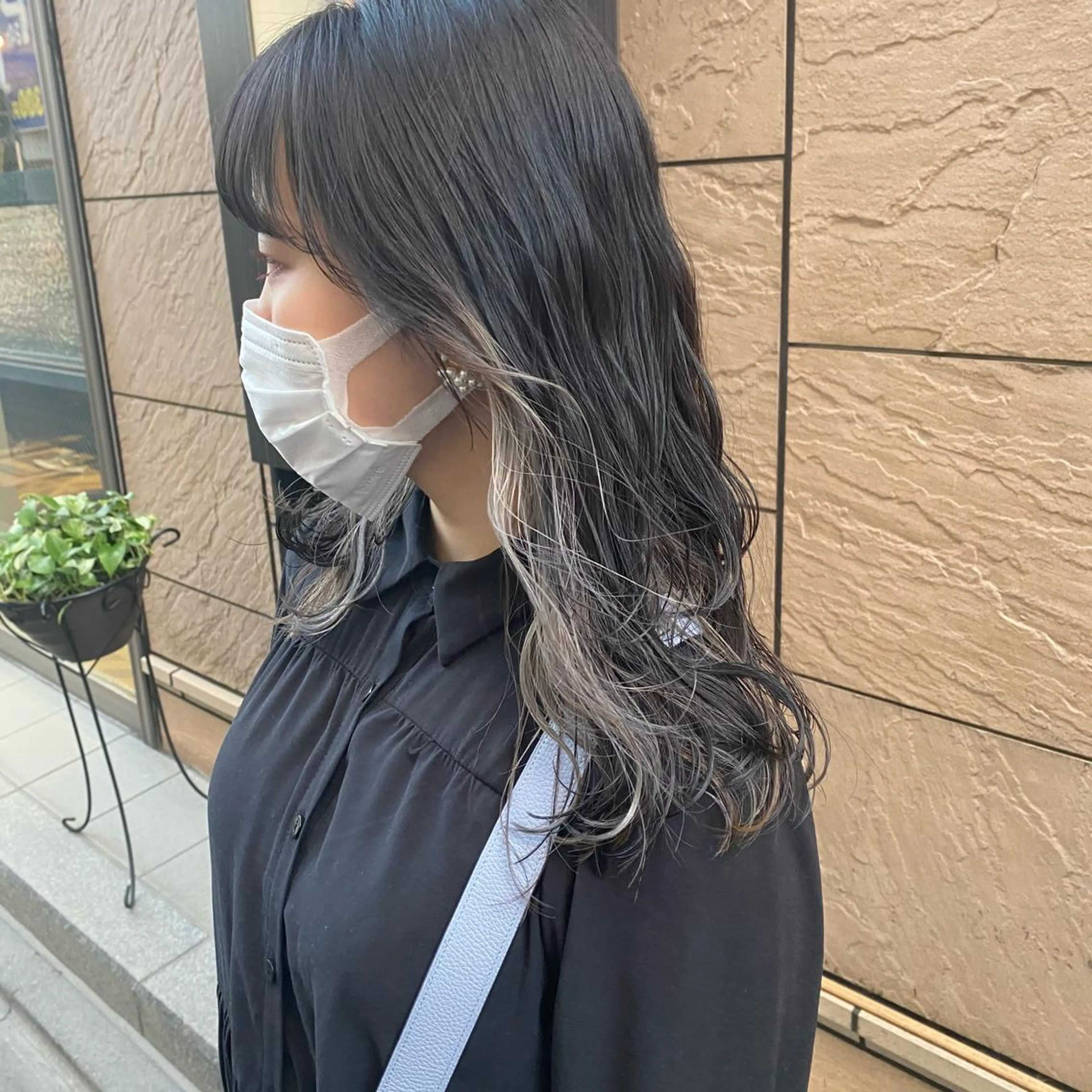 ミディアム カラー インナーカラー ヘアカラー イシカワ エリナのヘアスタイル