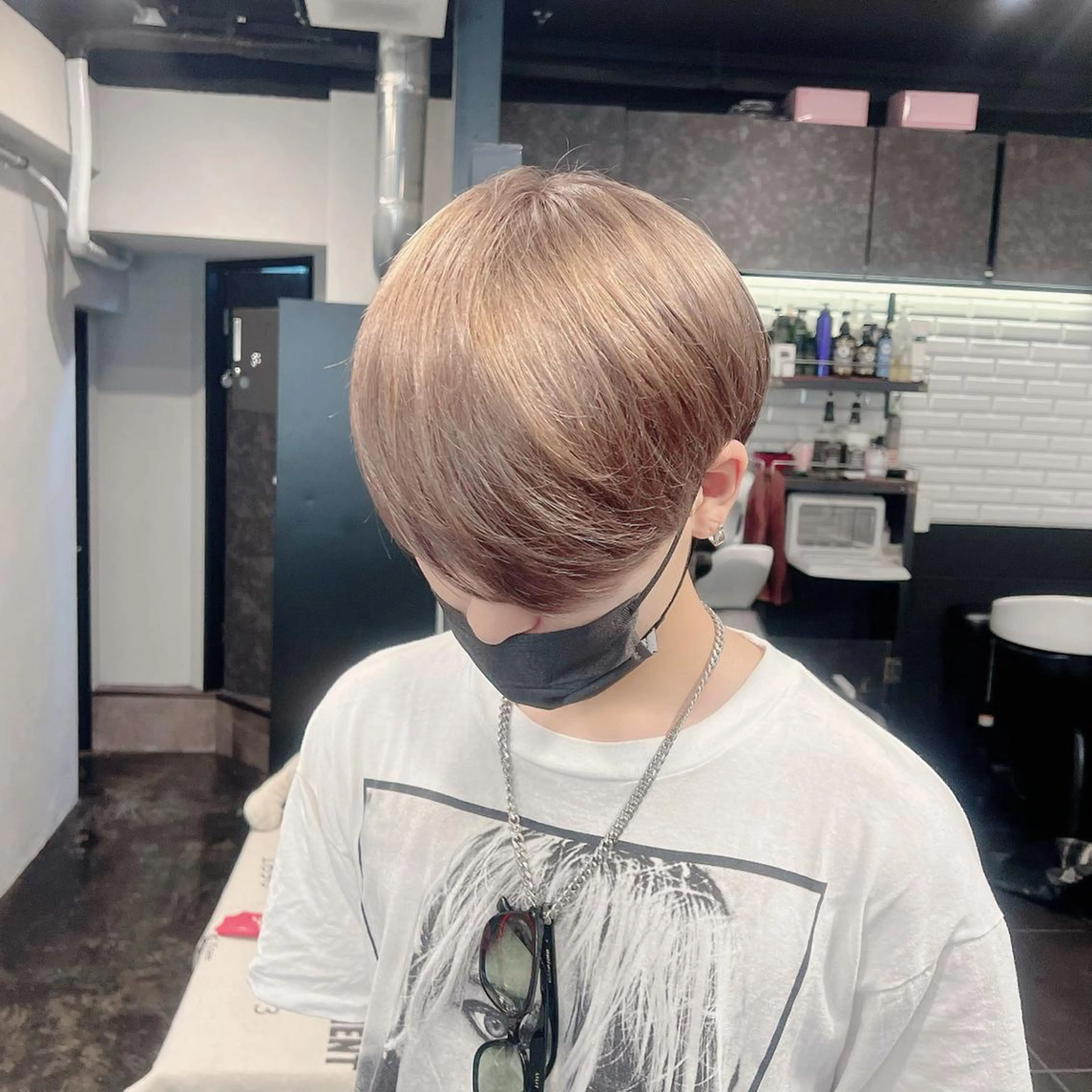 ショート カラー パーマ メンズ メンズブリーチ マッシュ ベージュカラー ブリーチ ミルクティーベージュ メンズ特化/パーマ/ メッシュ/竜成のヘアスタイル