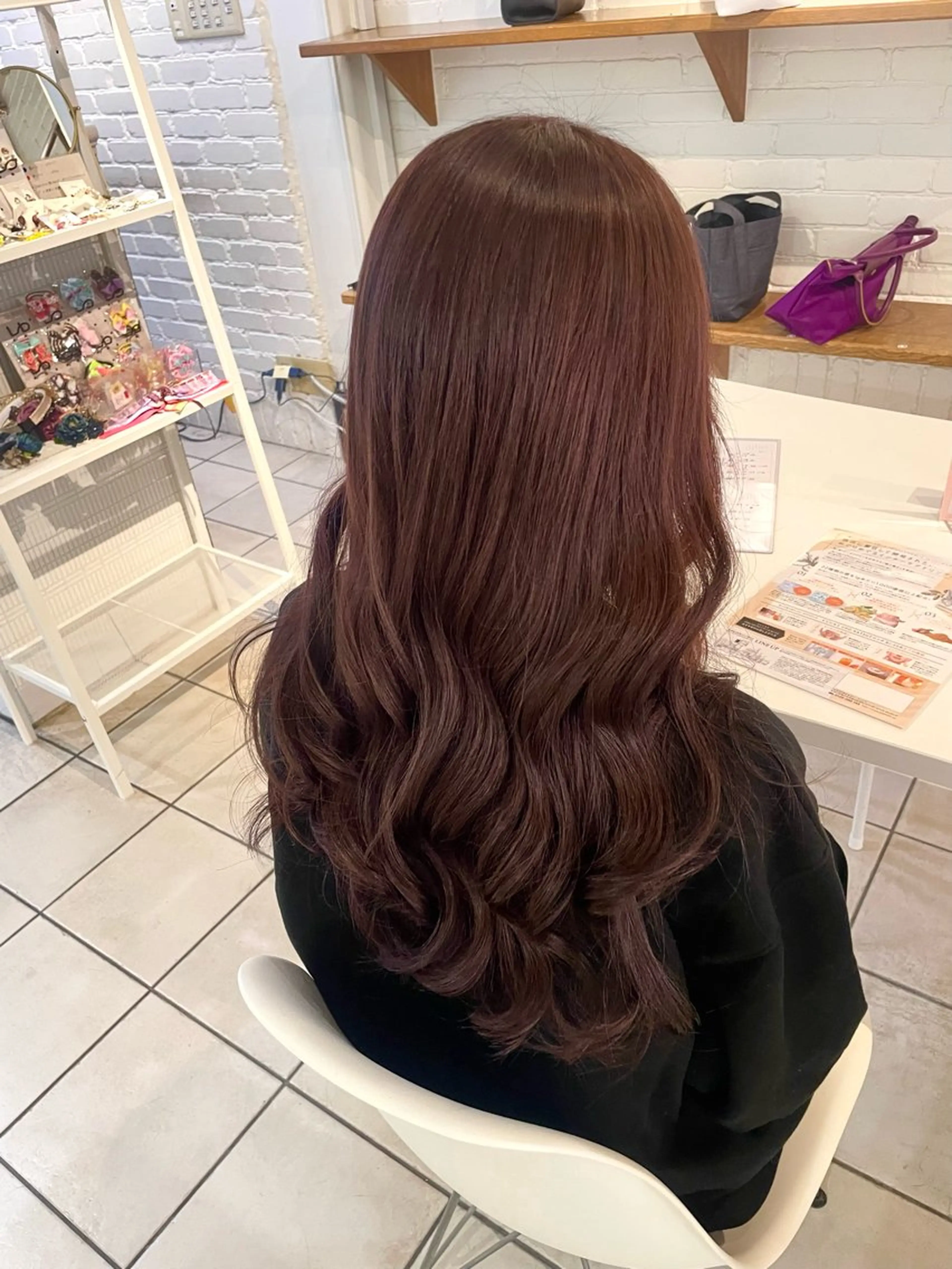 ロング カラー ブラウンカラー ピンクカラー ピンクブラウン 韓国風ヘア 小柳 歩美のヘアスタイル