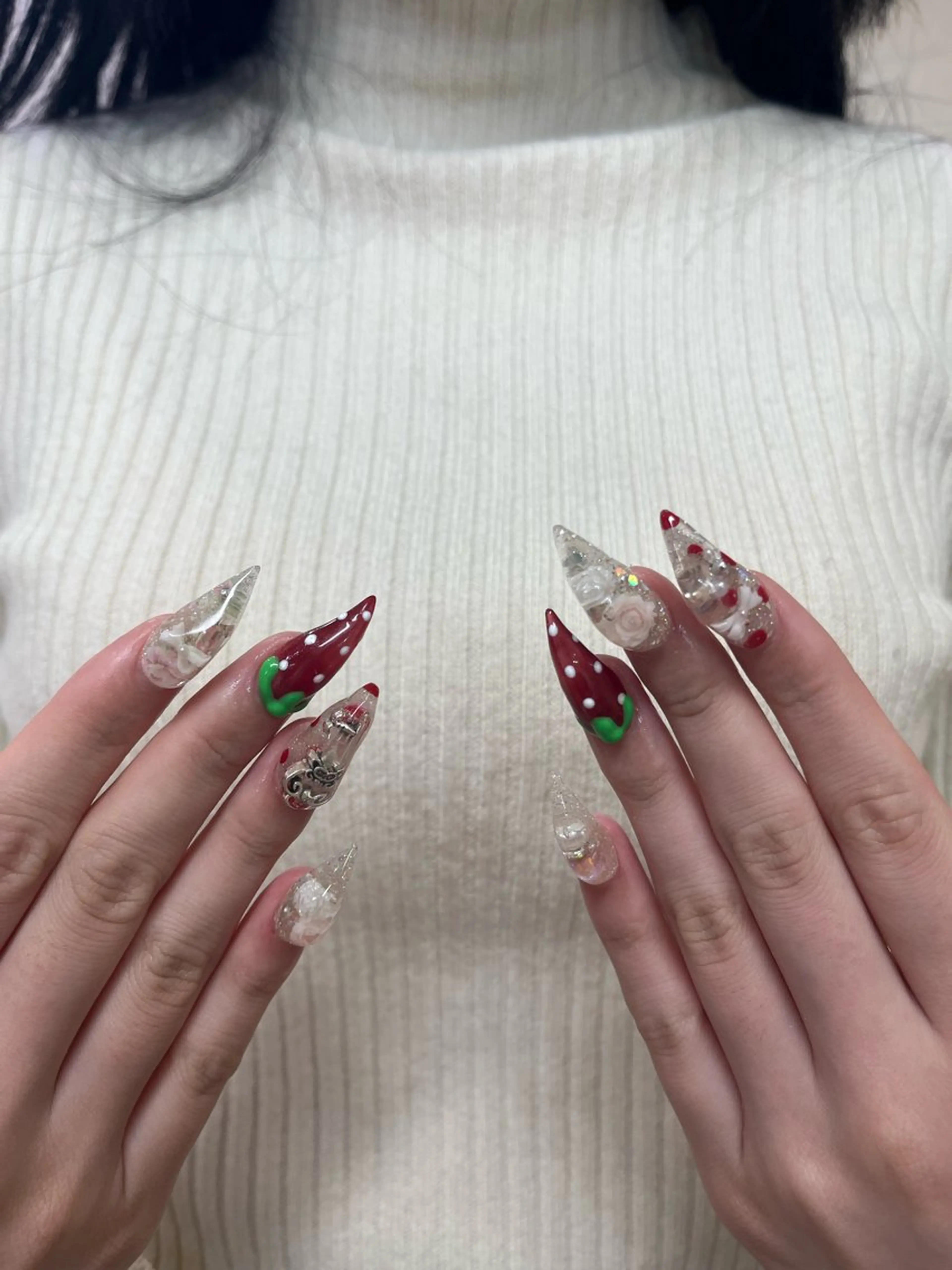 ネイル ハンドネイル SLASH saranのネイルデザイン