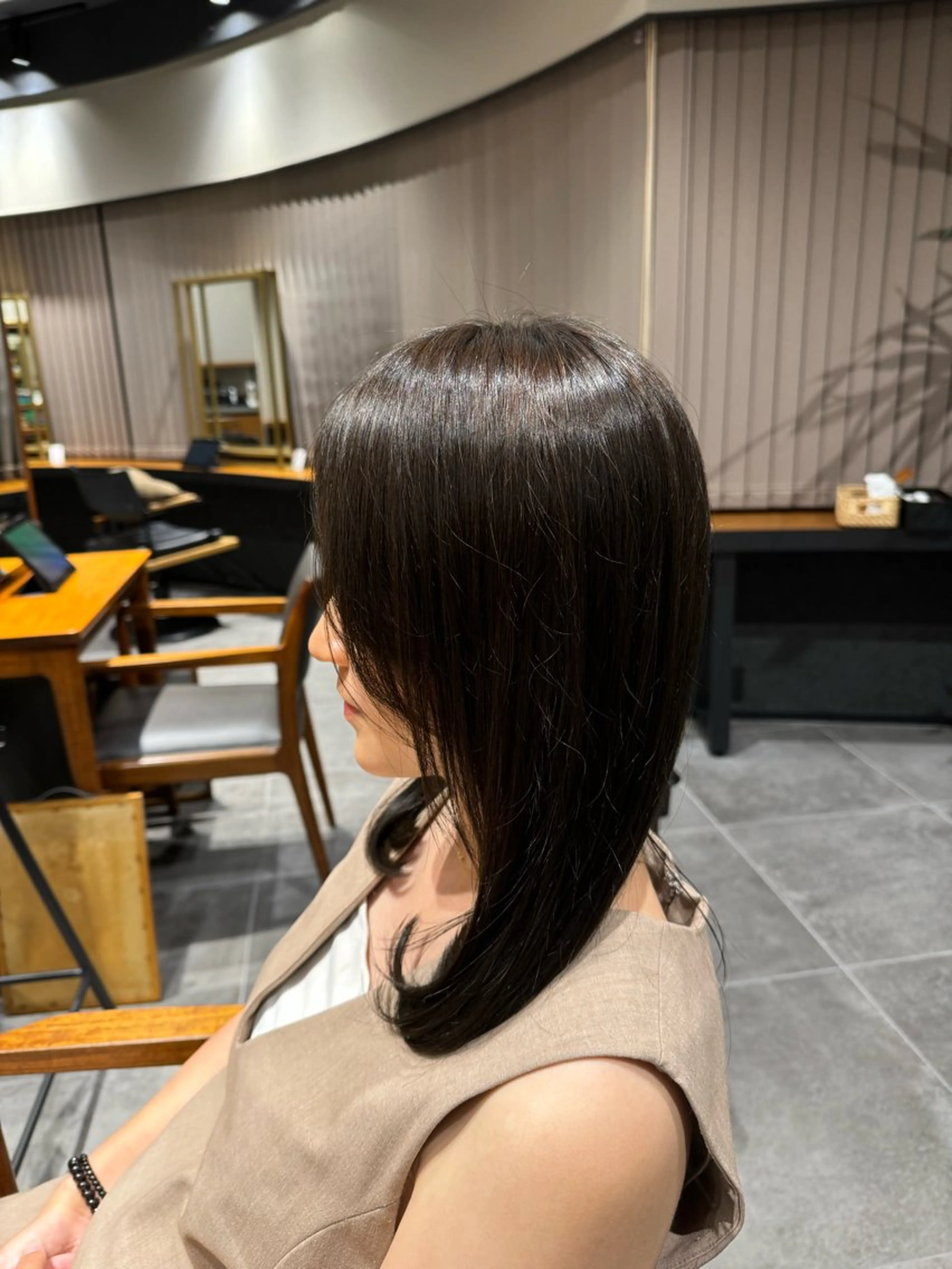 ミディアム カラー 小林 大輝のヘアスタイル