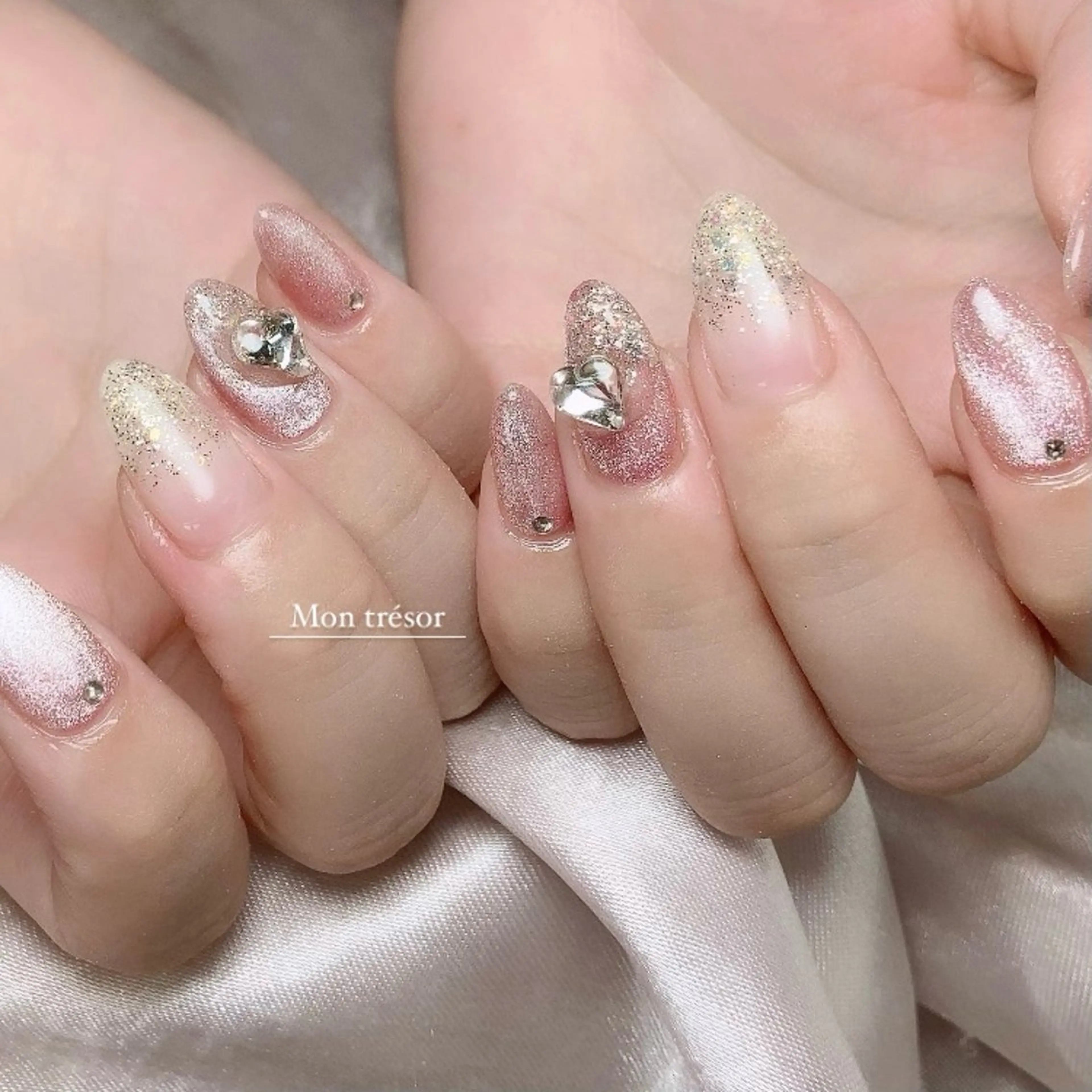ネイル ハンドネイル Mon trésor所属・Montrésor 名古屋ネイルサロンのネイルデザイン